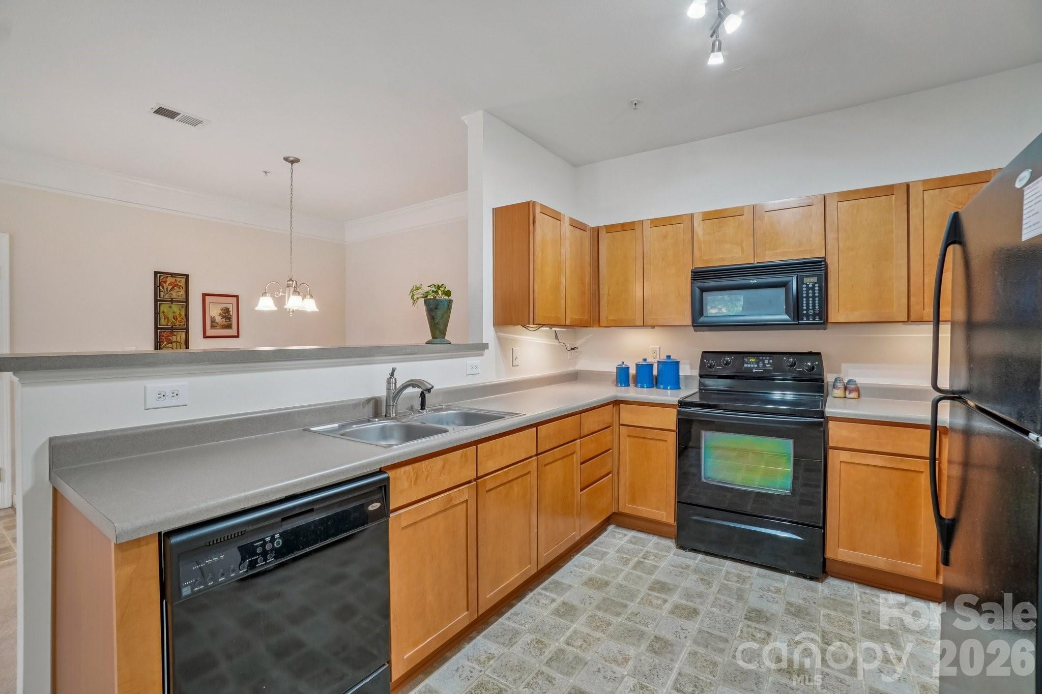 316 Appeldoorn Circle Property Photo 8