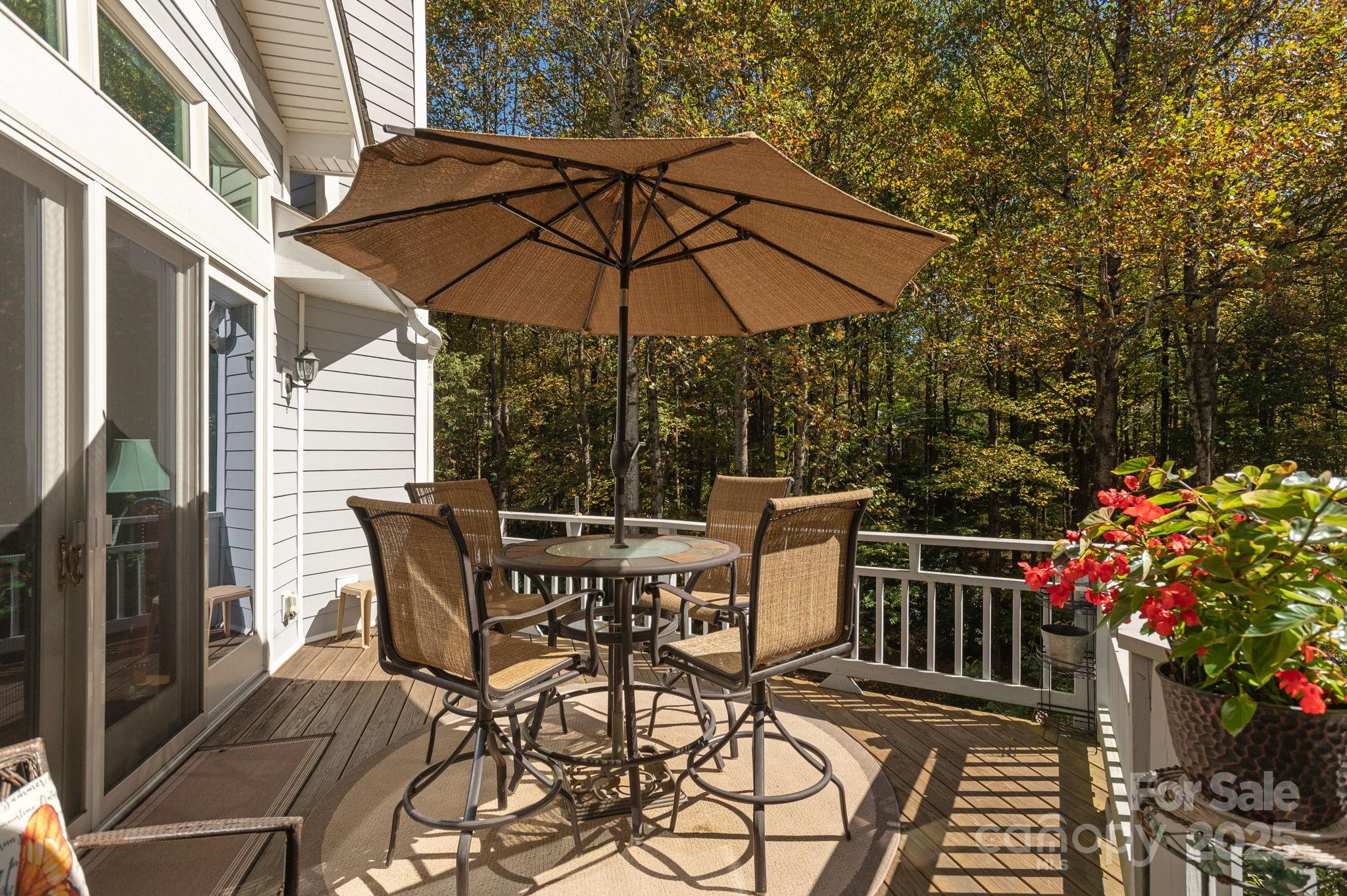 115 Chancery Court Property Photo 14