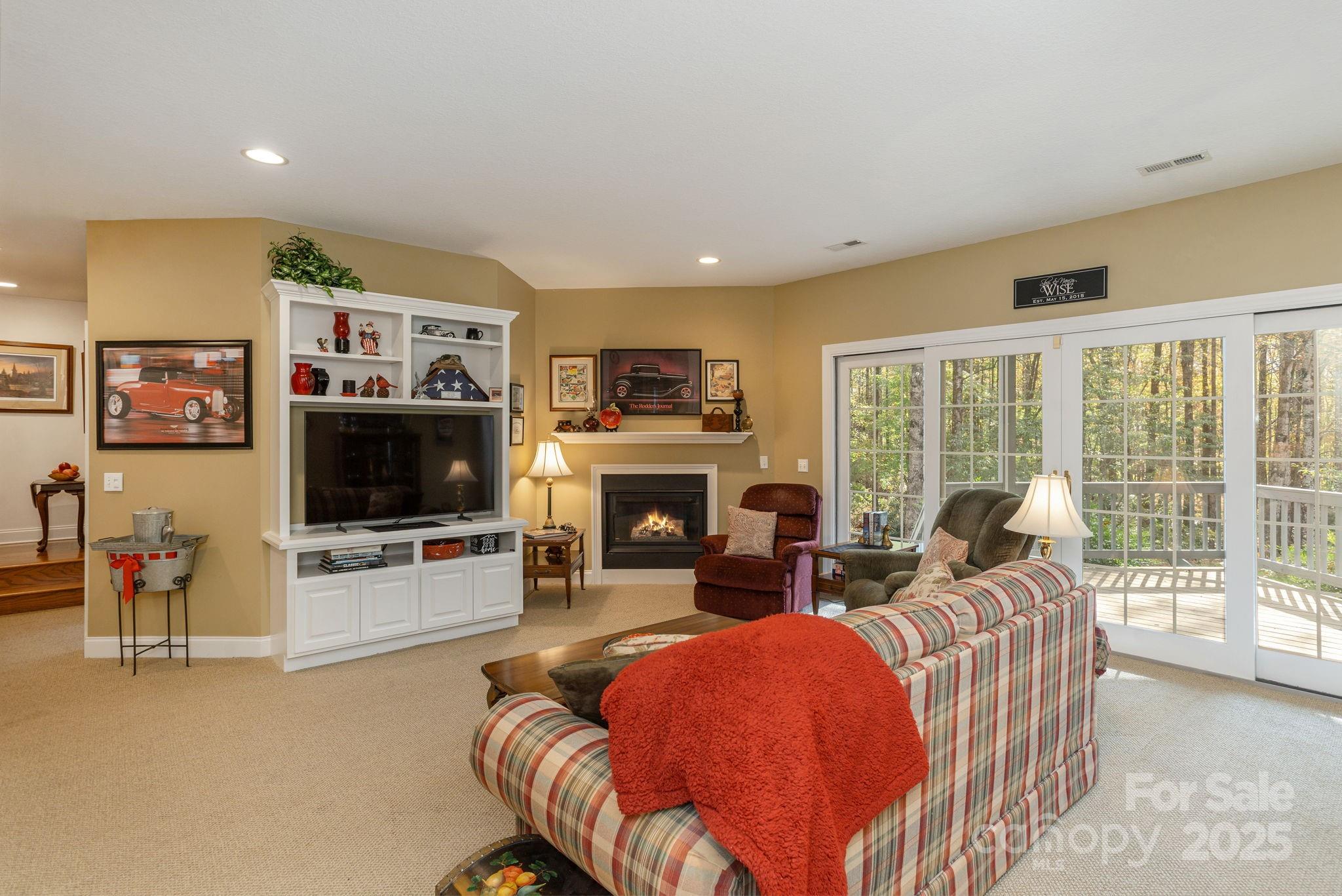 115 Chancery Court Property Photo 33