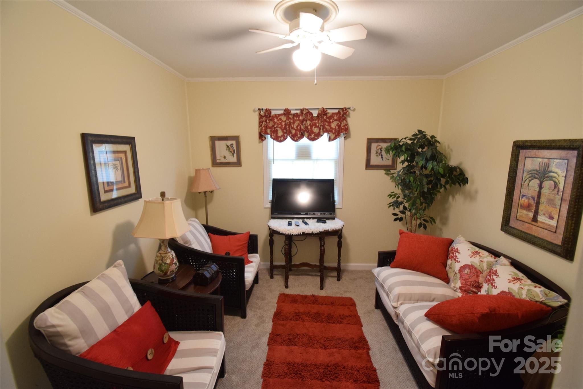 623 S New Hope Road 13 Property Photo 16