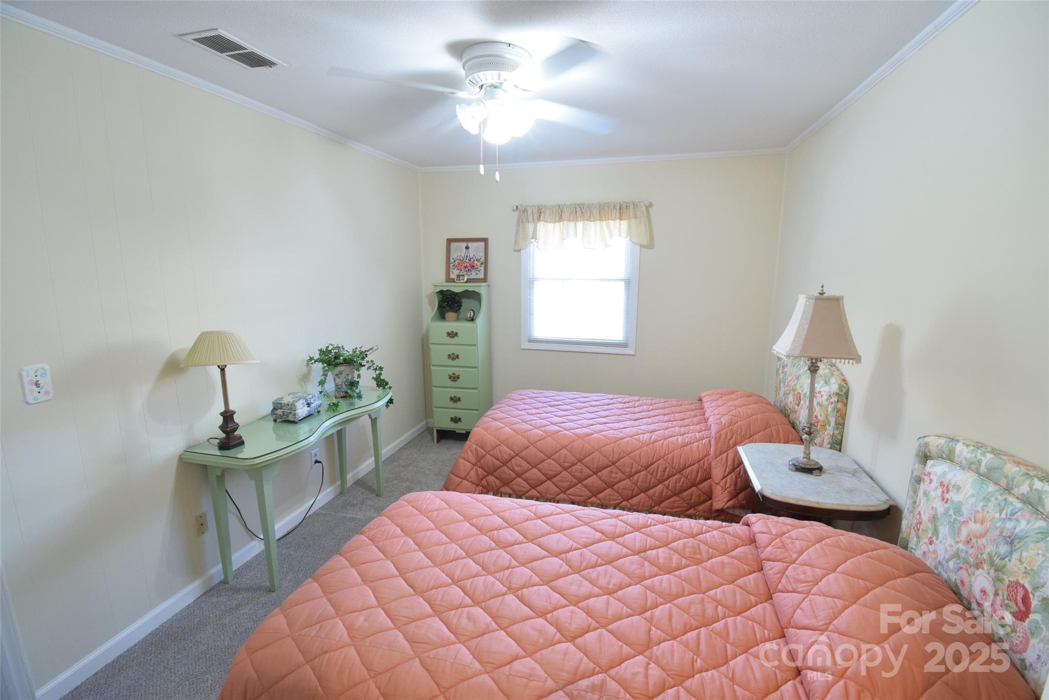 623 S New Hope Road 13 Property Photo 19