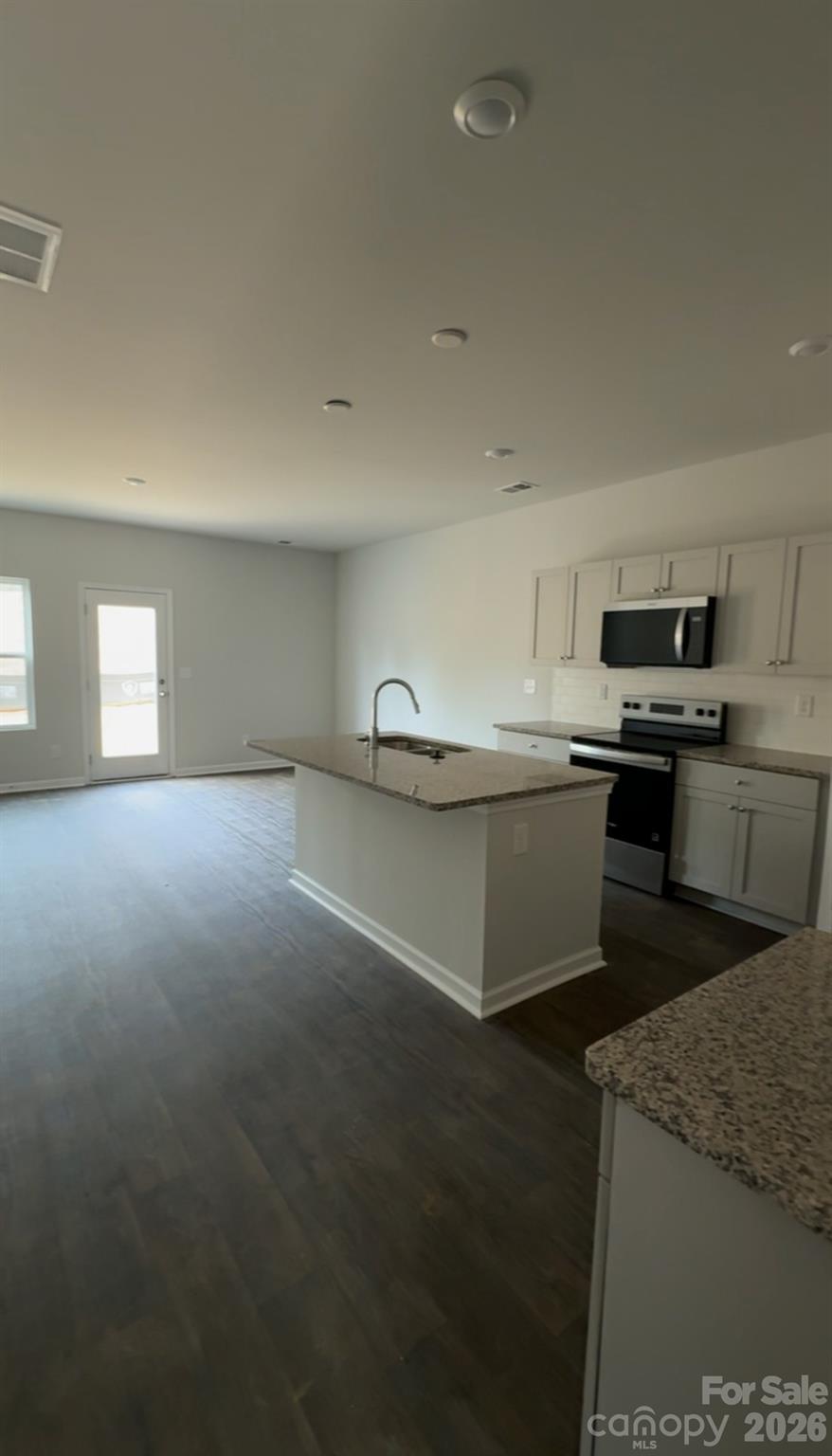 4559 Green Drake Drive Property Photo 2