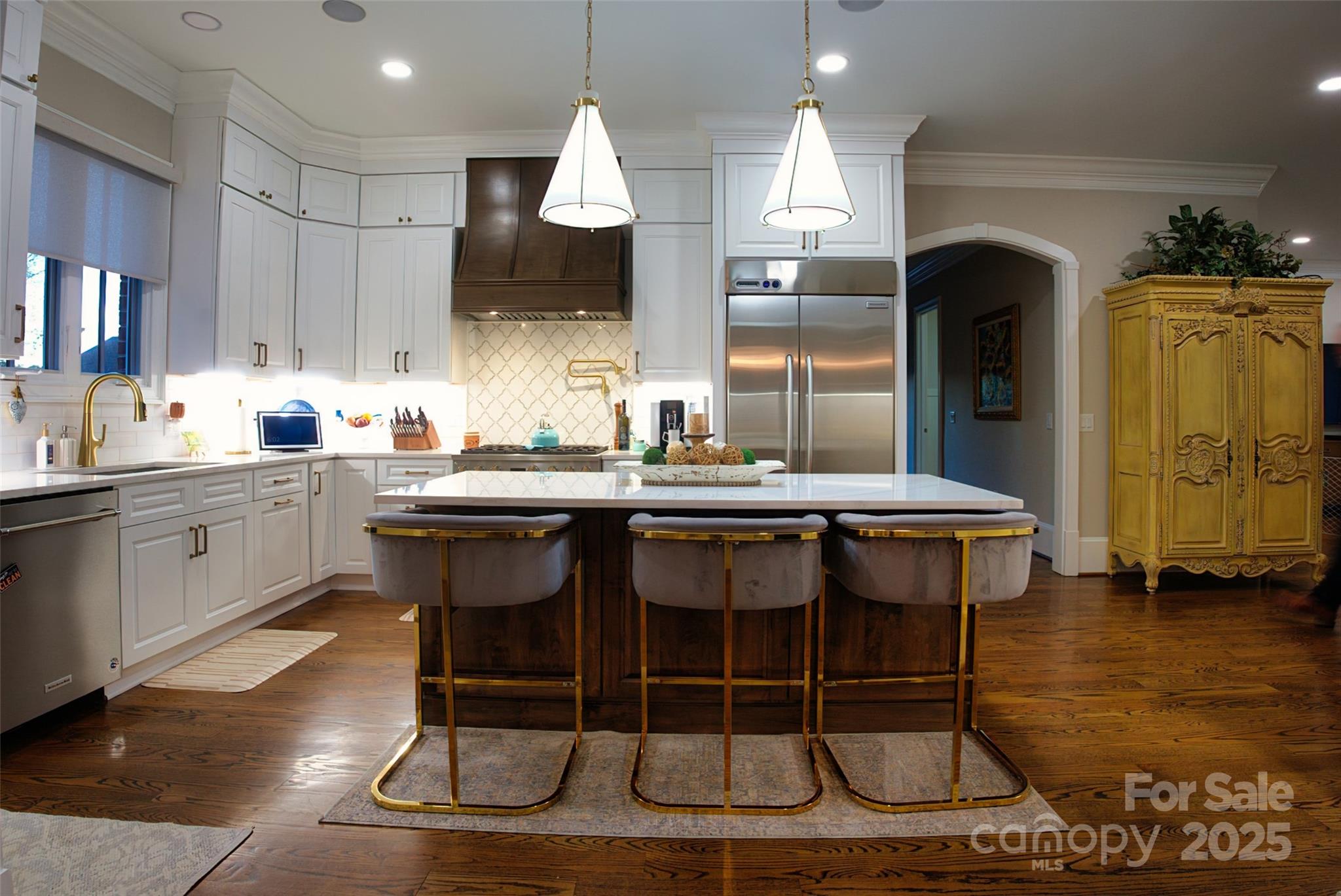 2624 Ladley Court Property Photo 7