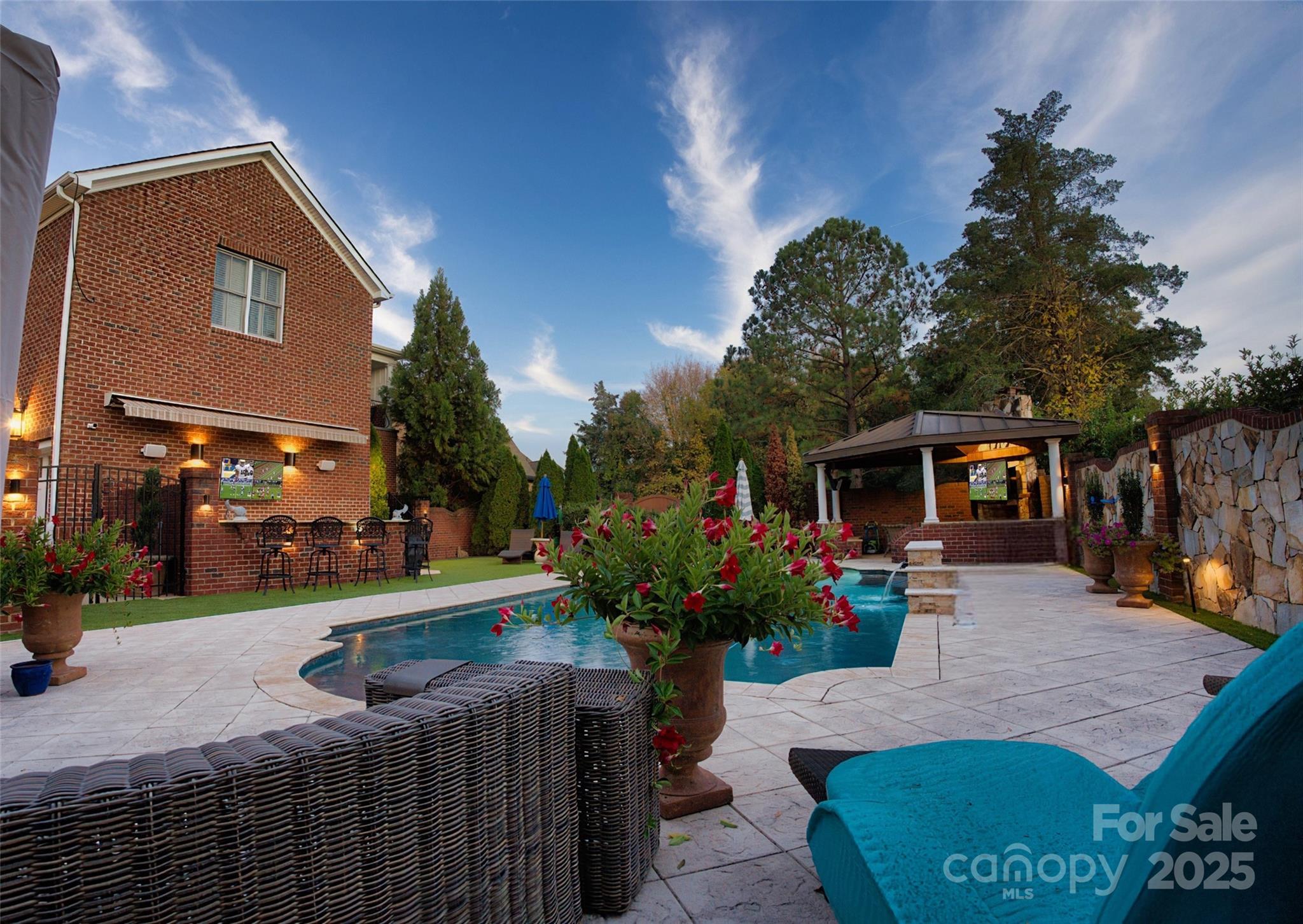 2624 Ladley Court Property Photo 32