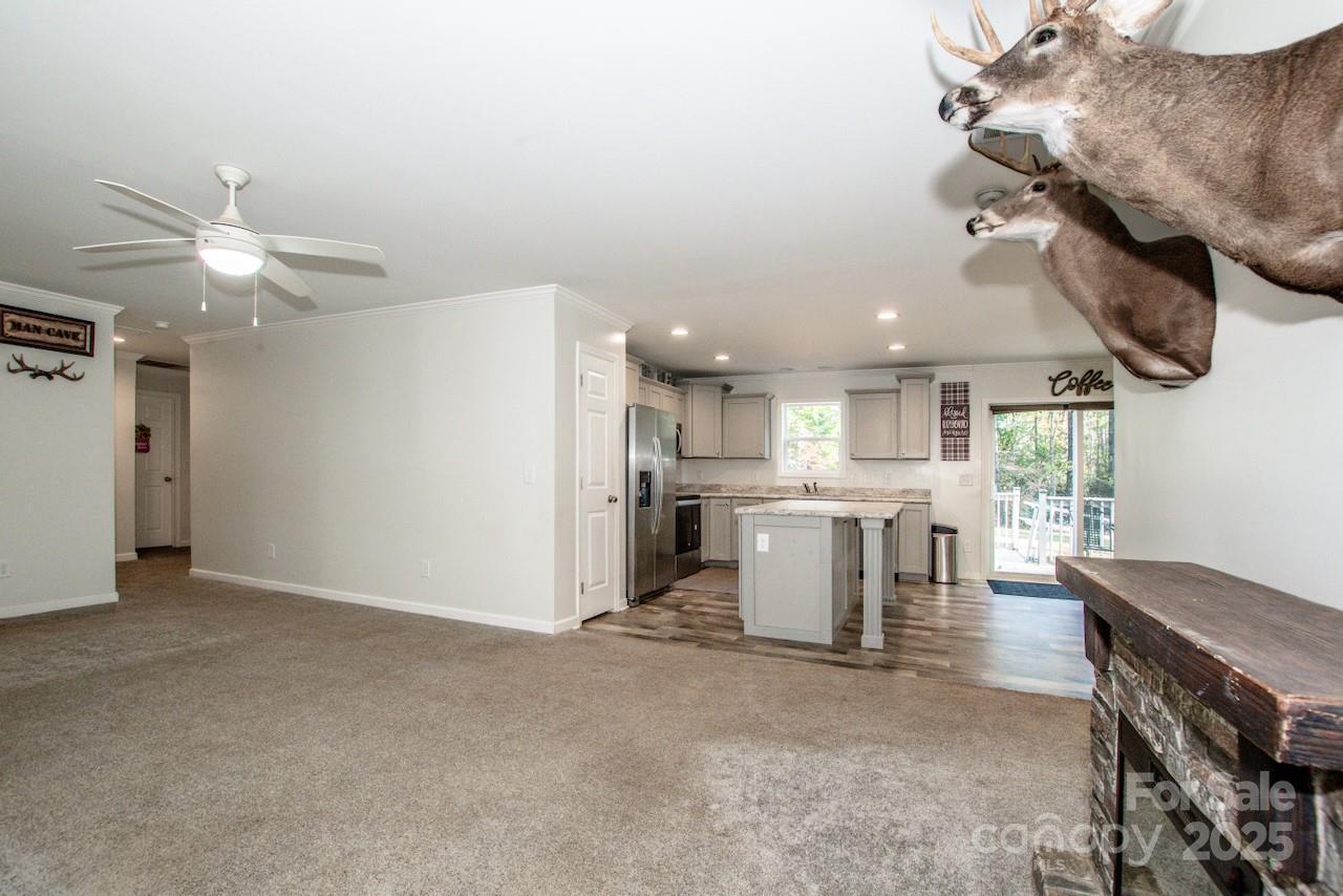 4901 Chapel Grove Road Property Photo 11