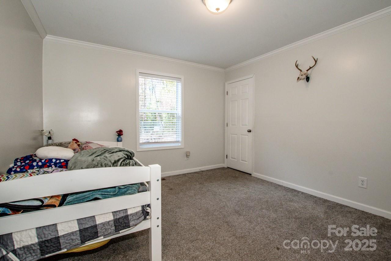 4901 Chapel Grove Road Property Photo 21