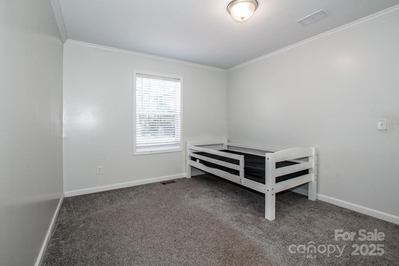 4901 Chapel Grove Road Property Photo 27