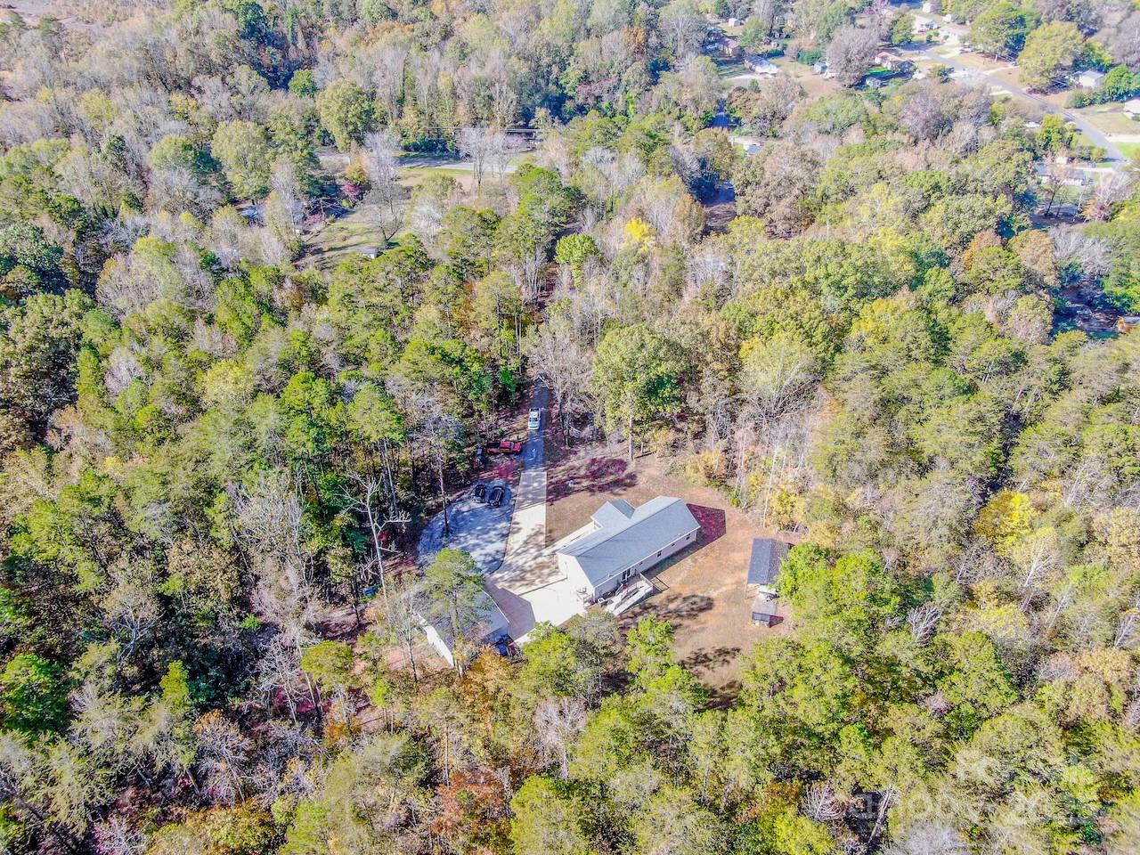4901 Chapel Grove Road Property Photo 40