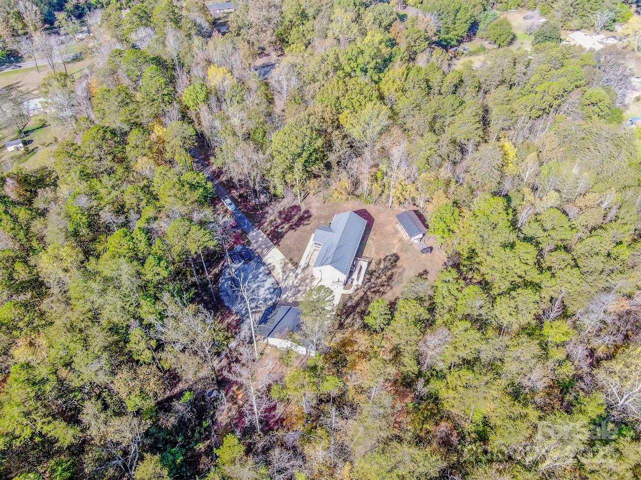 4901 Chapel Grove Road Property Photo 41