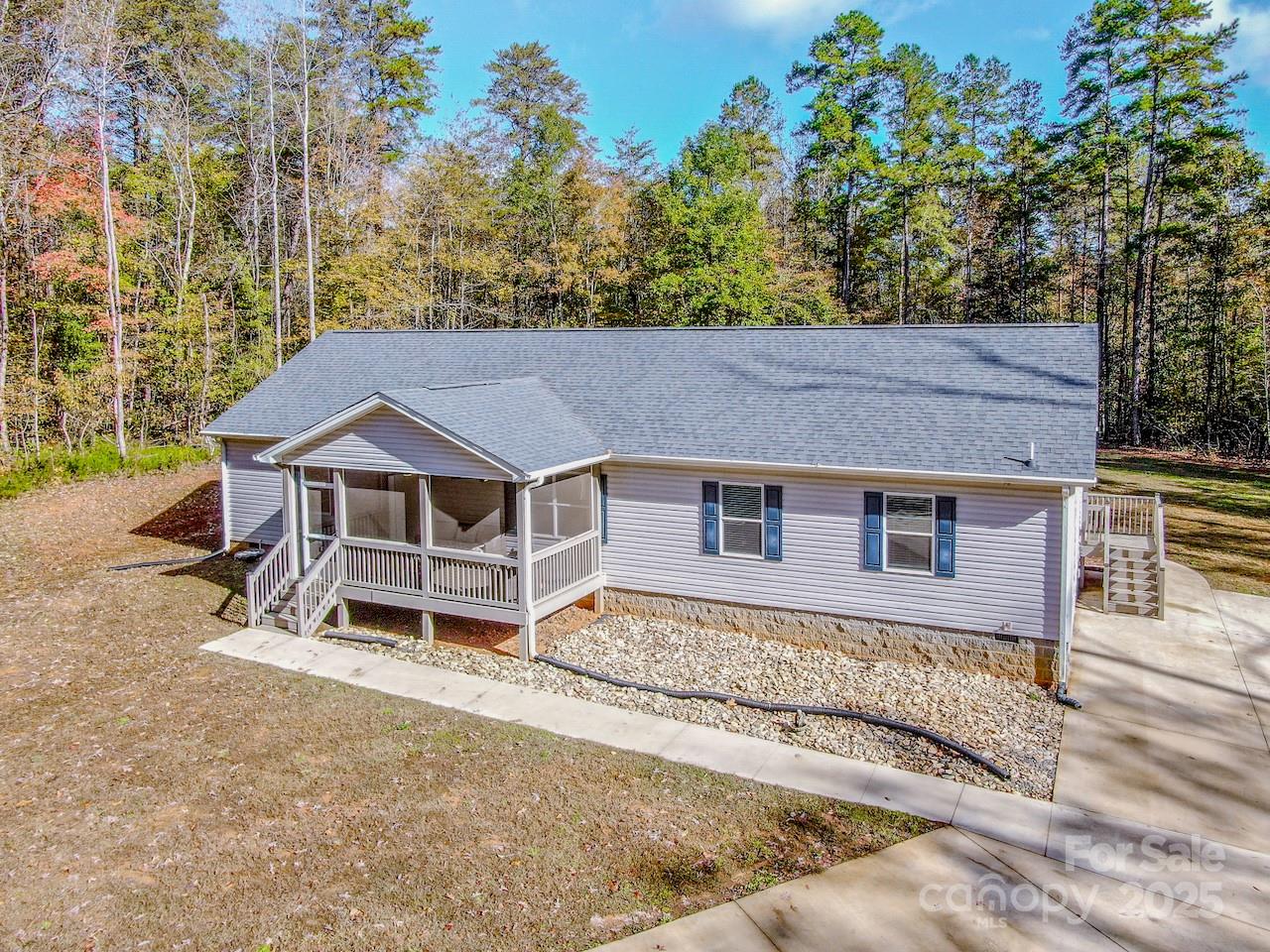 4901 Chapel Grove Road Property Photo 43