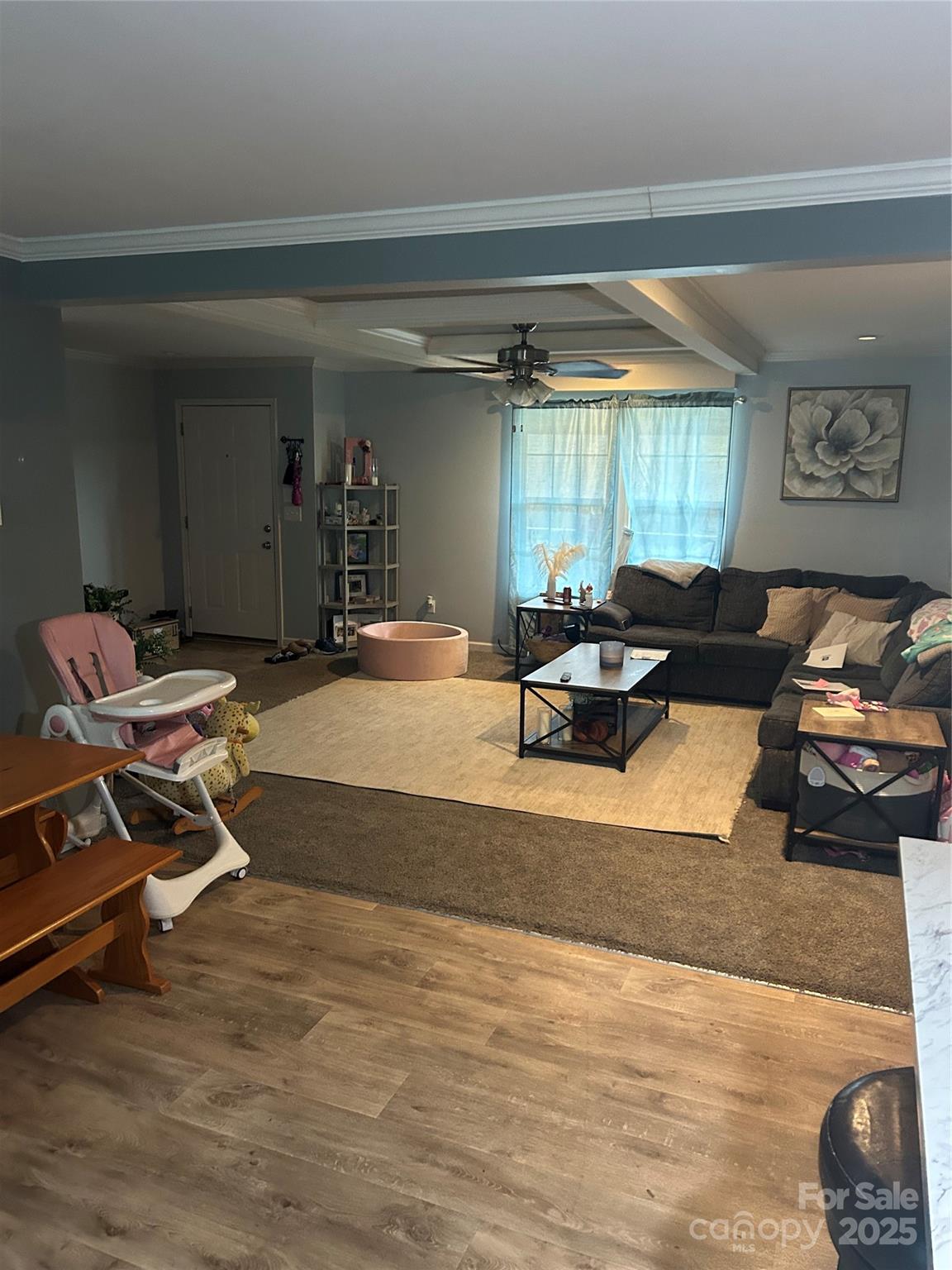 415 Rovingwood Drive Property Photo 8