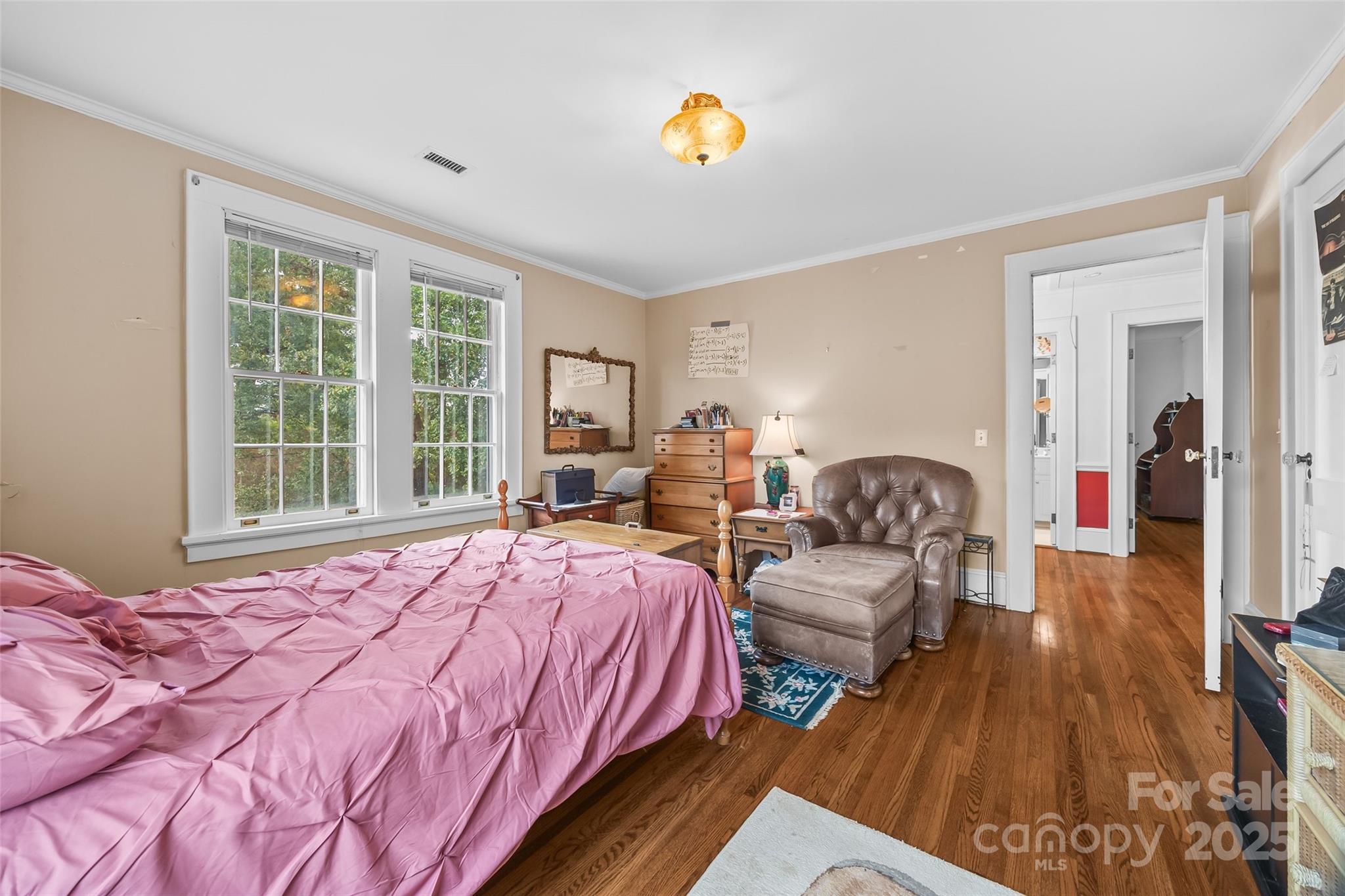 9 S Central Avenue Property Photo 22