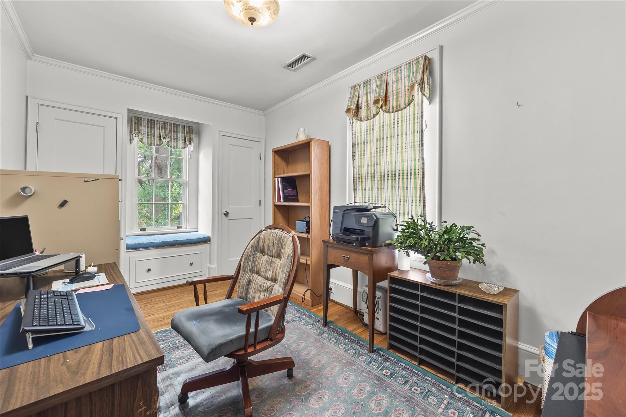 9 S Central Avenue Property Photo 27