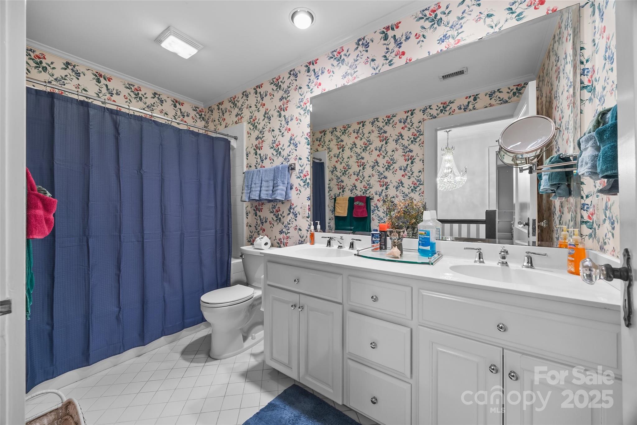 9 S Central Avenue Property Photo 29