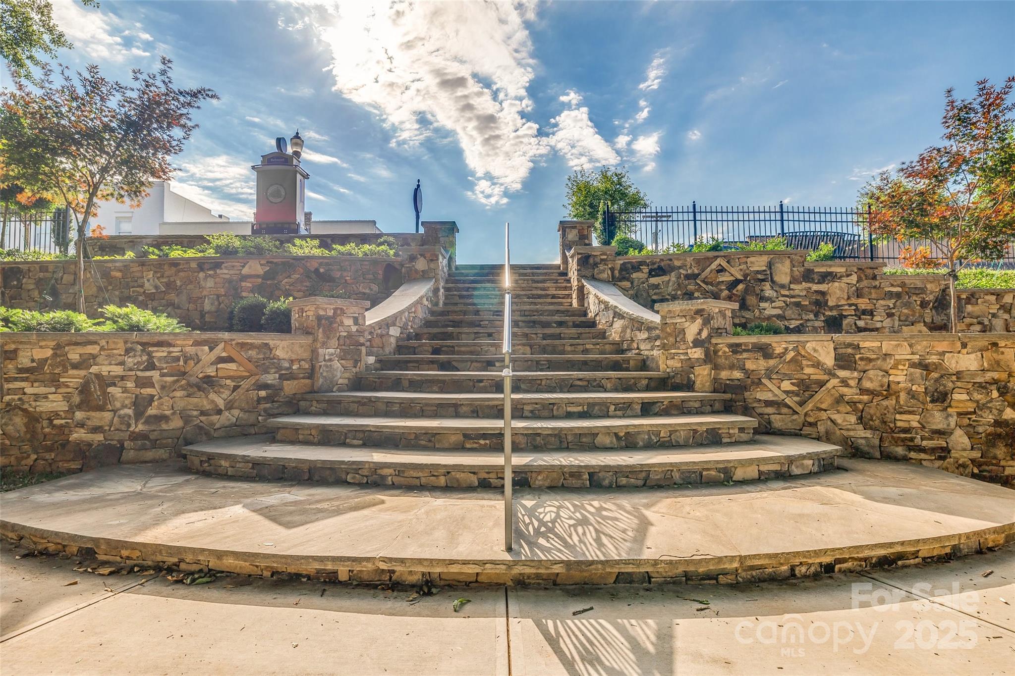 9 S Central Avenue Property Photo 48