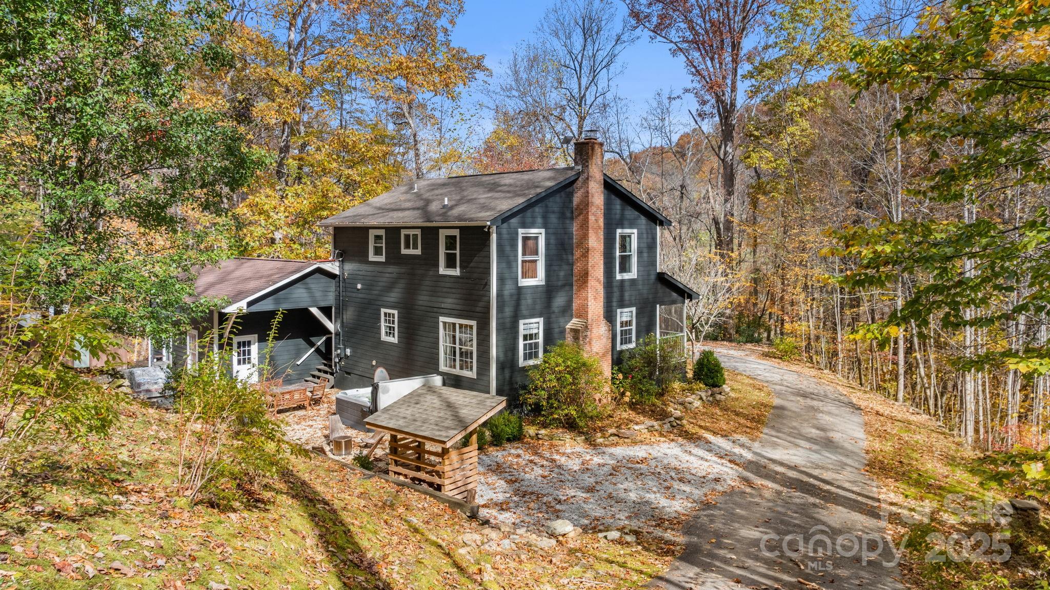 219 Five Star Drive Property Photo 2