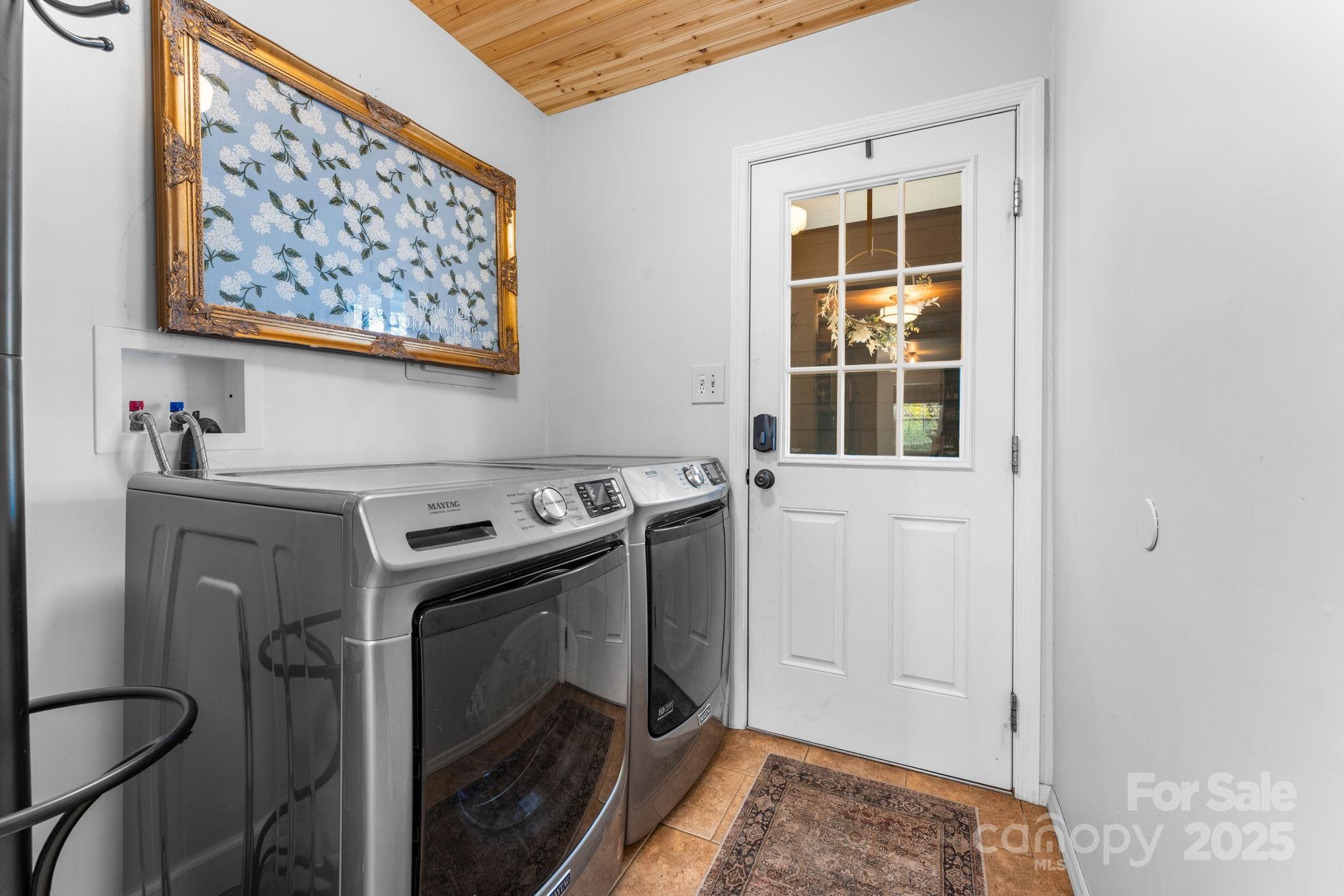 219 Five Star Drive Property Photo 9