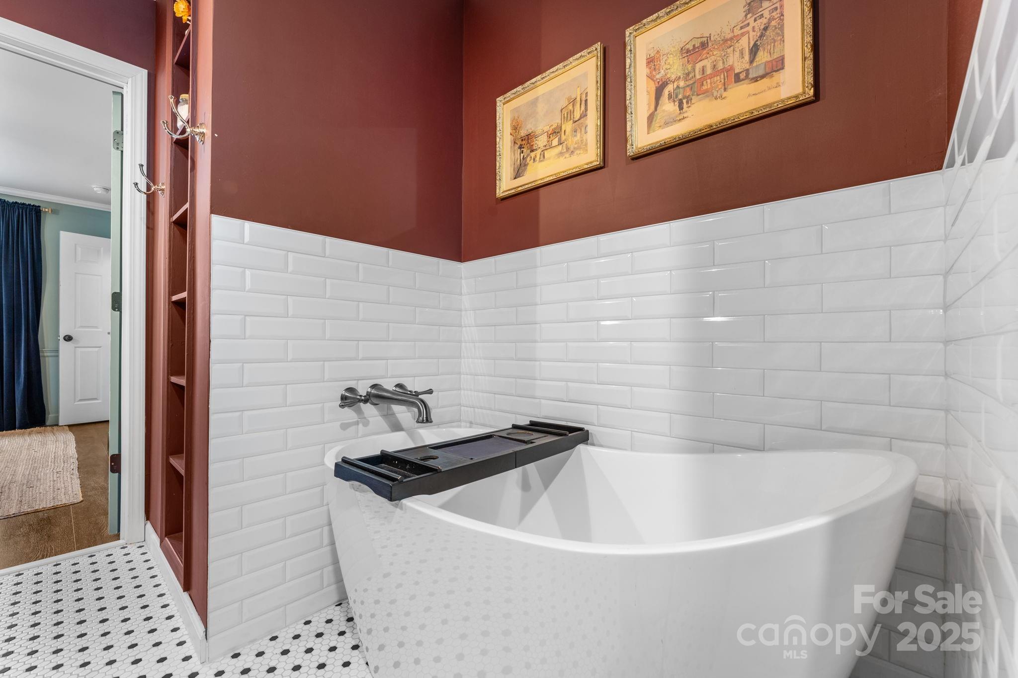 219 Five Star Drive Property Photo 32