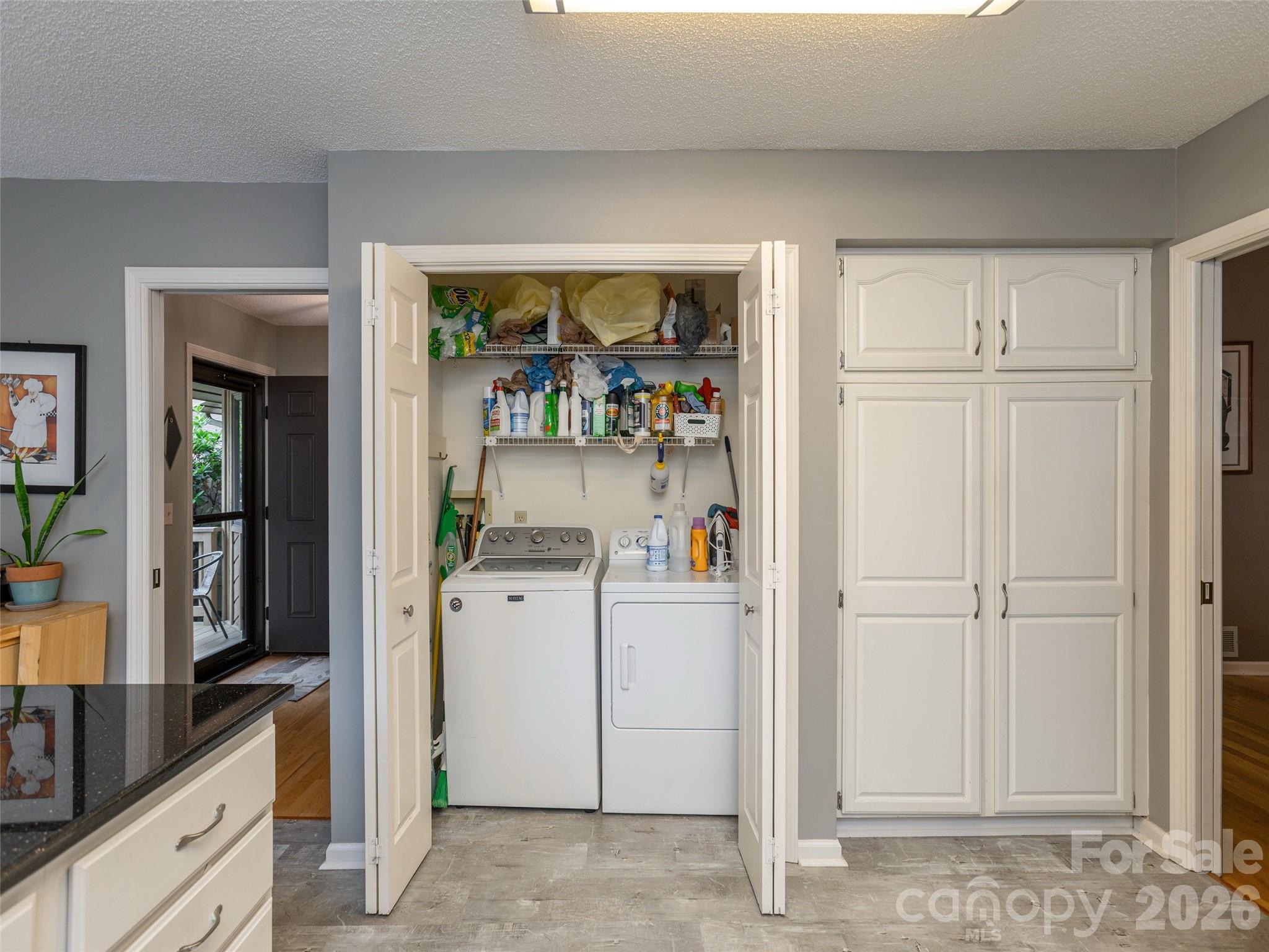 606 Red Oak Drive Property Photo 18