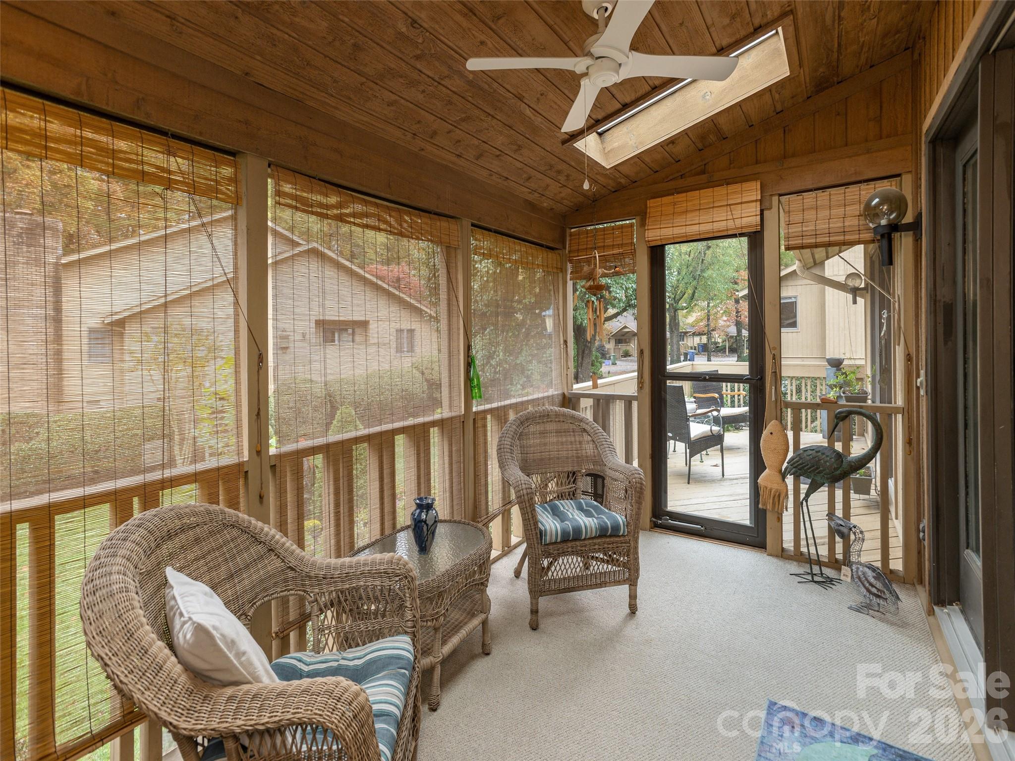606 Red Oak Drive Property Photo 23