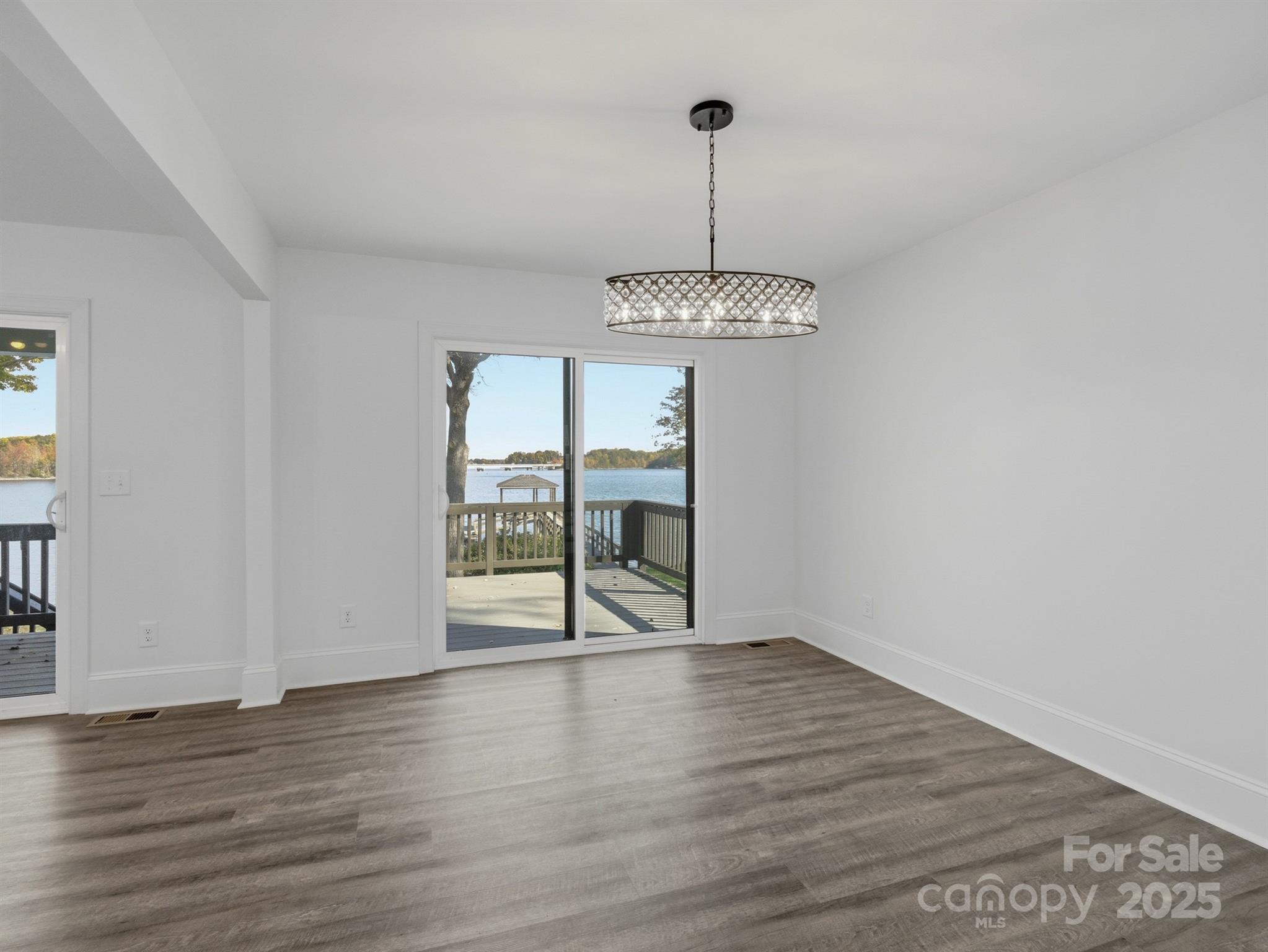 9115 Clement Circle Property Photo 26