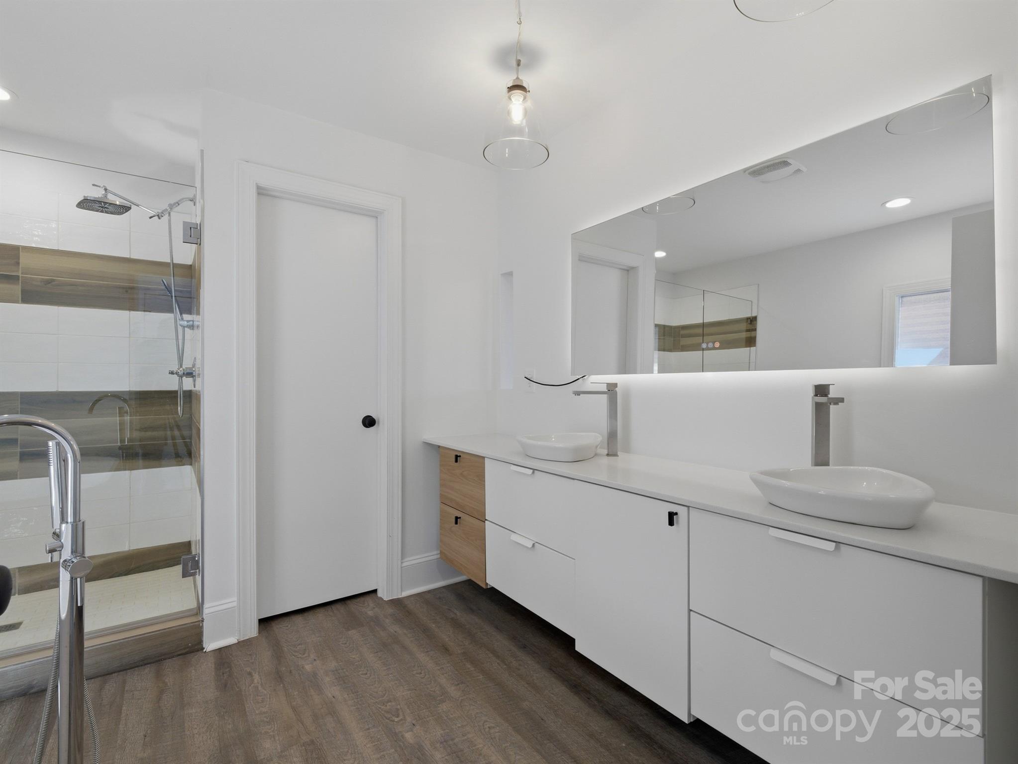 9115 Clement Circle Property Photo 28