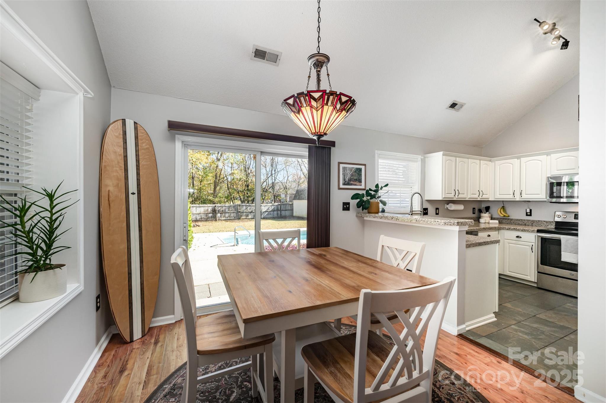 3811 Bent Creek Drive Property Photo 9