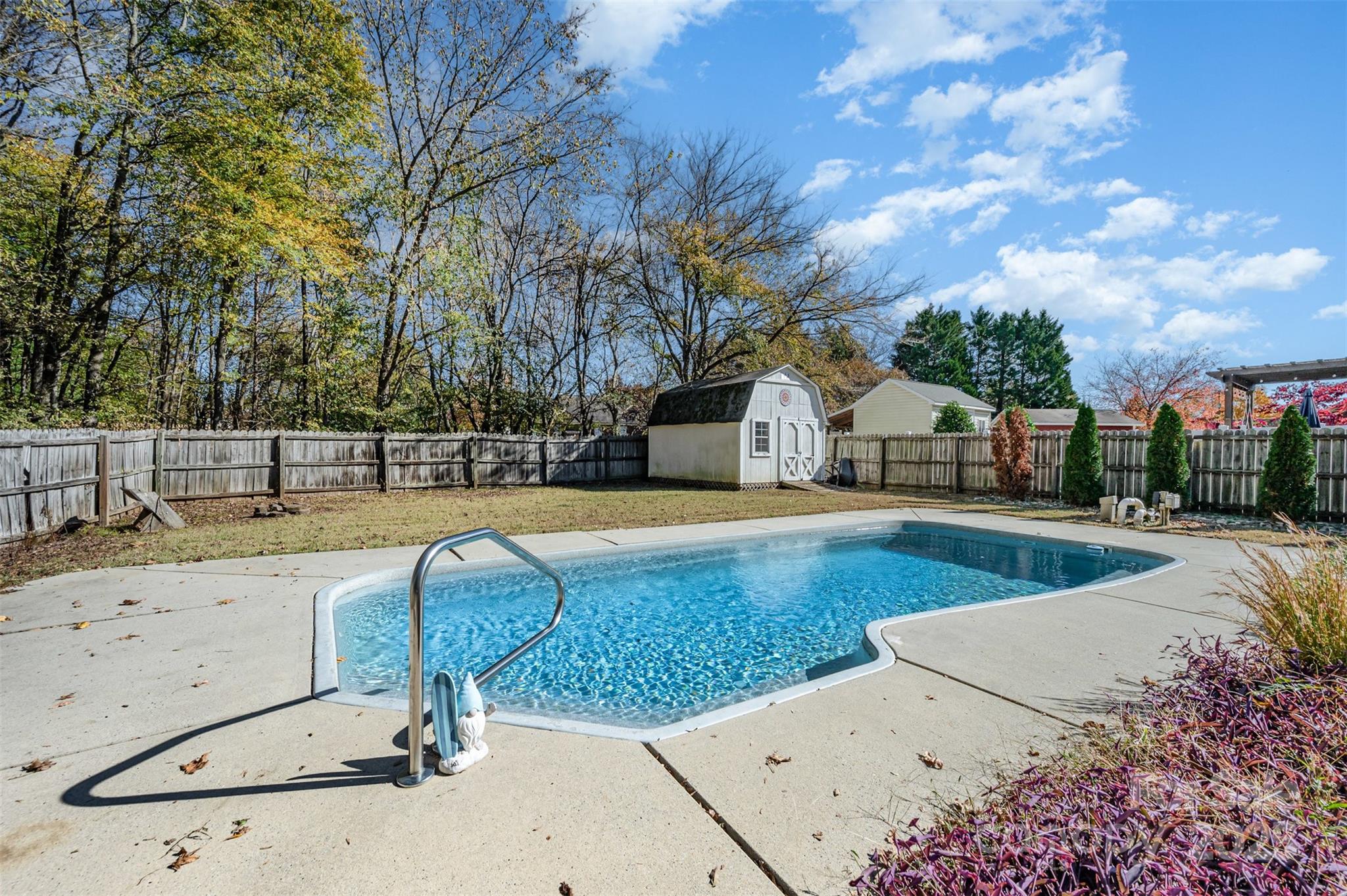3811 Bent Creek Drive Property Photo 27