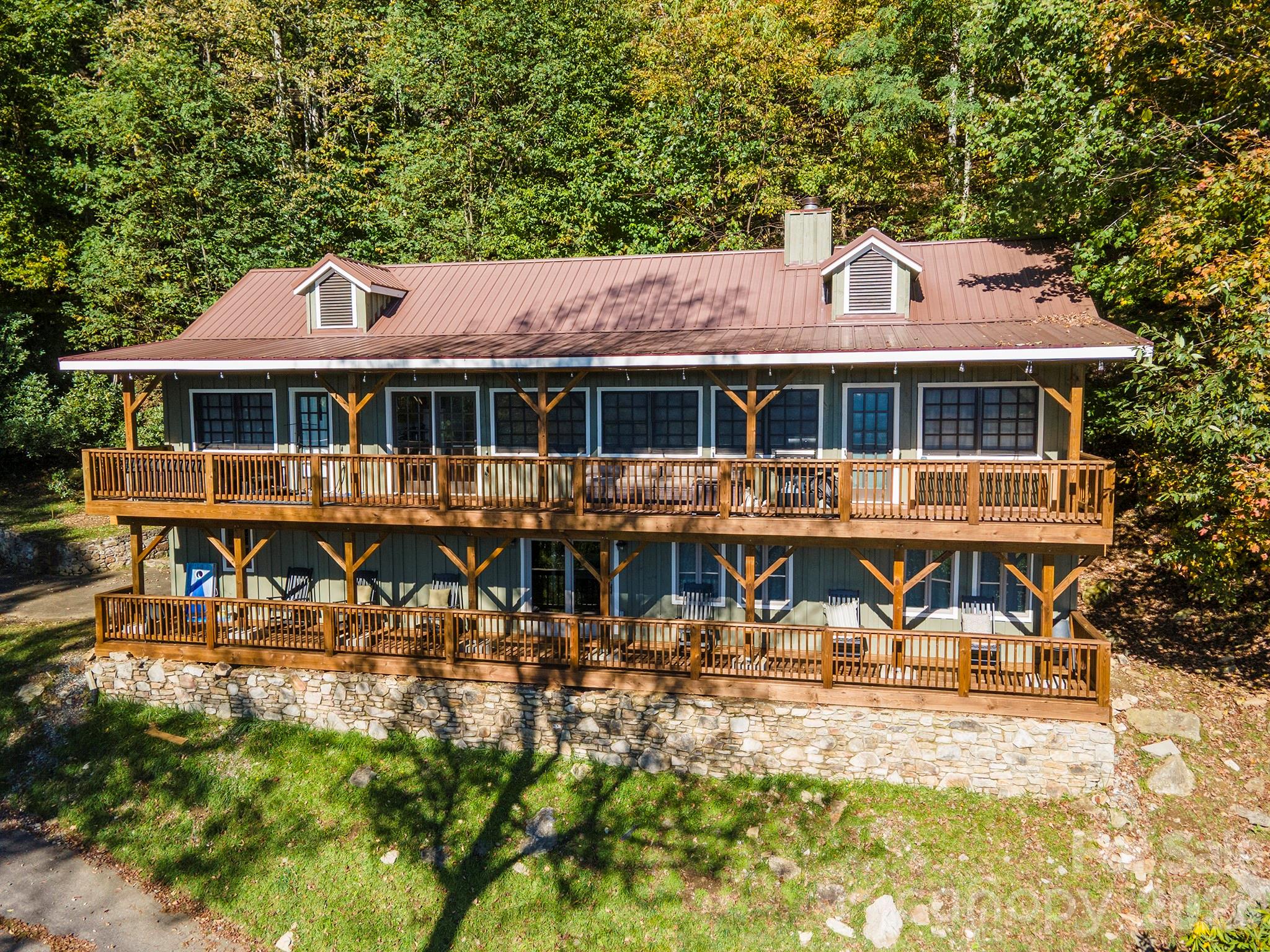 322 Goldenleaf Road Property Photo 15
