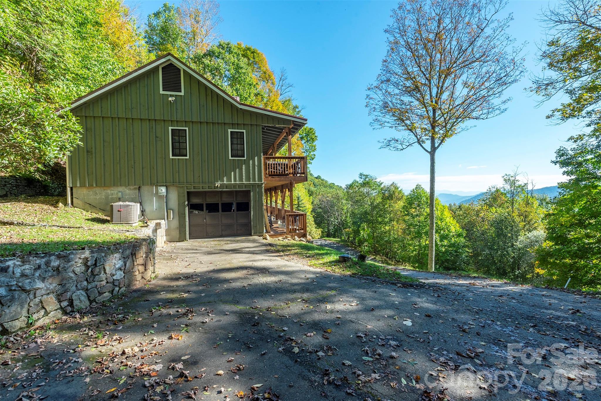 322 Goldenleaf Road Property Photo 18