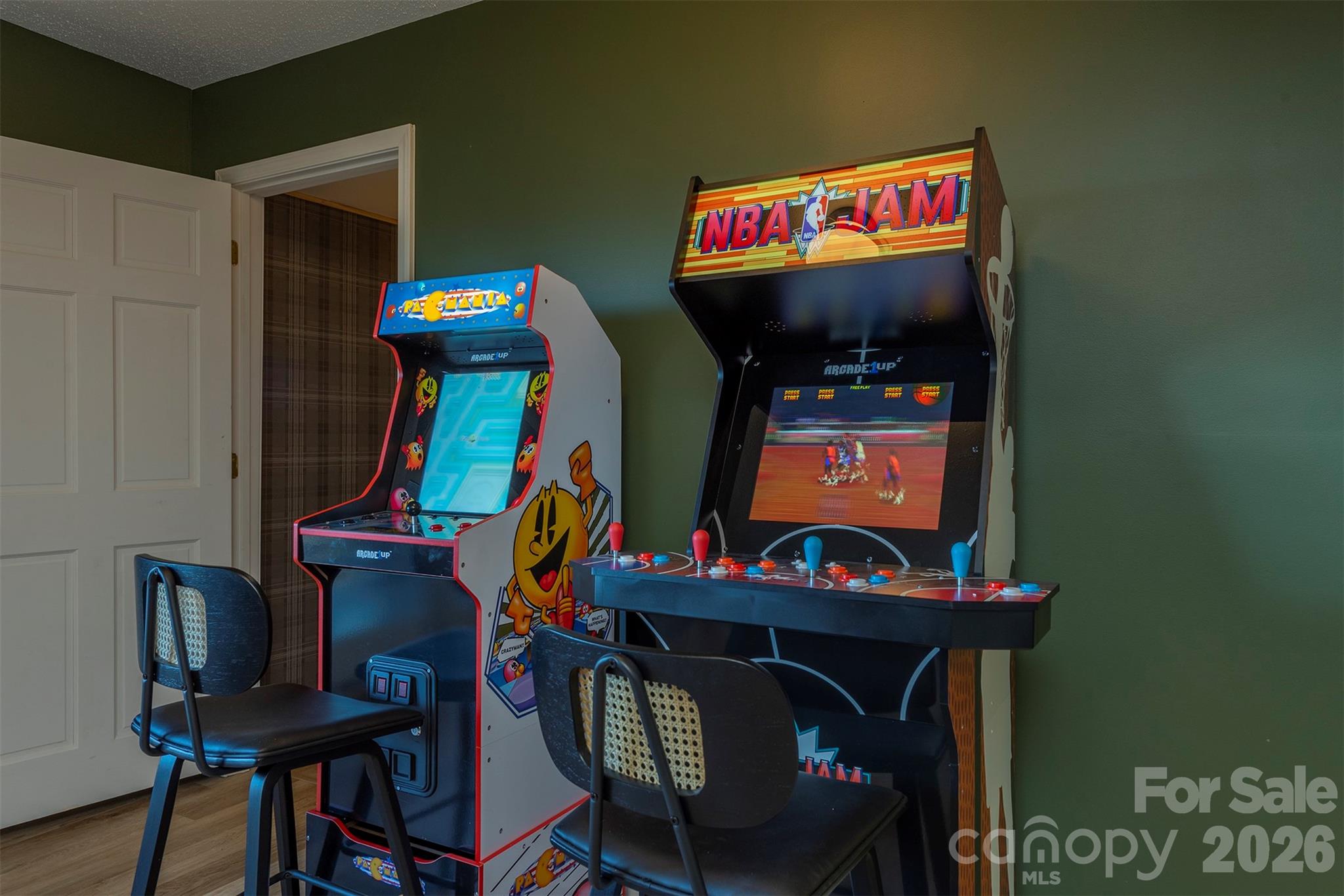 322 Goldenleaf Road Property Photo 30