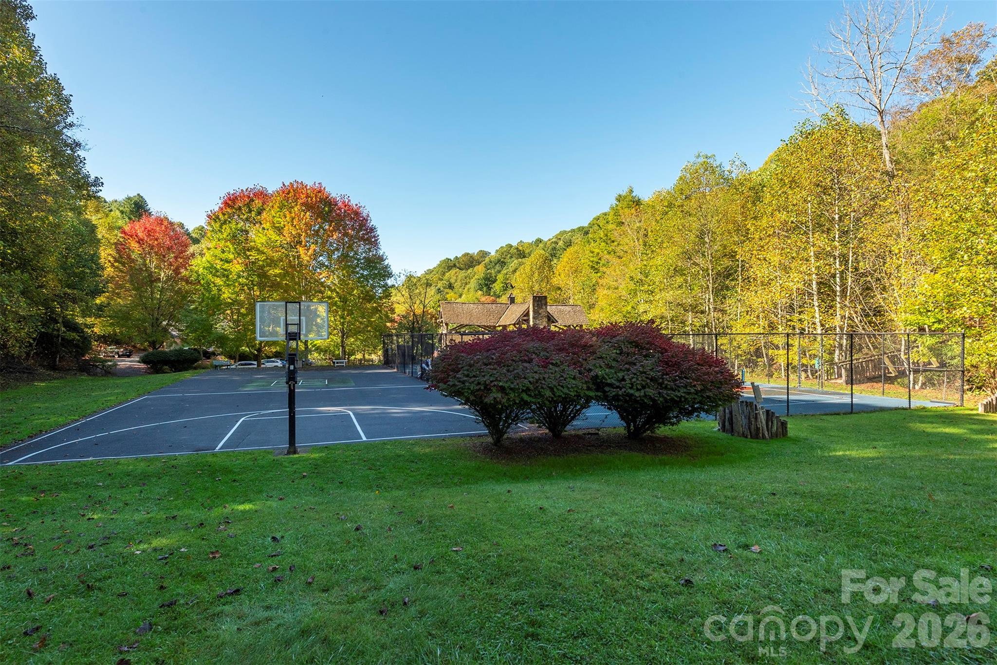 322 Goldenleaf Road Property Photo 46