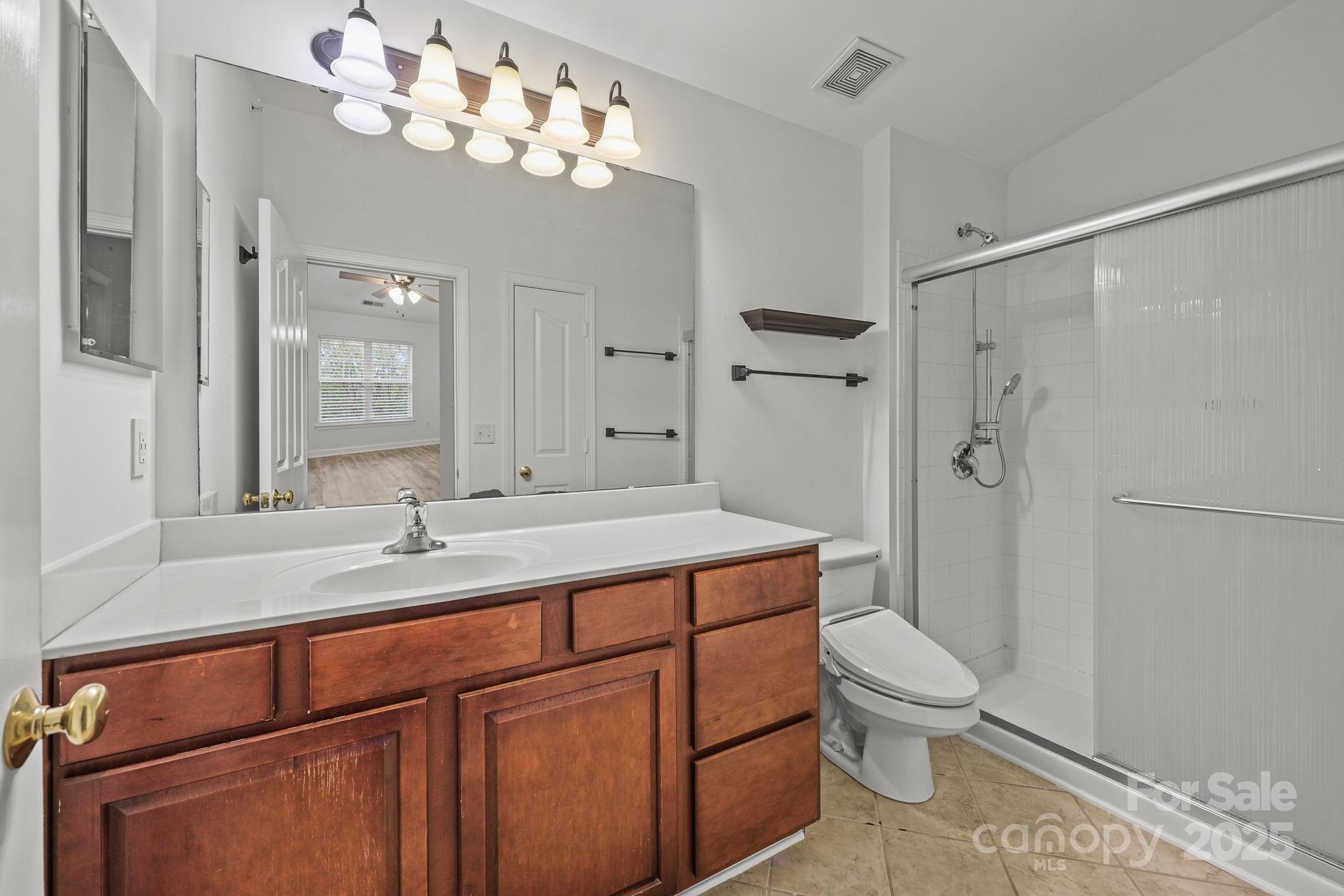 9950 Hyde Glen Court Property Photo 17