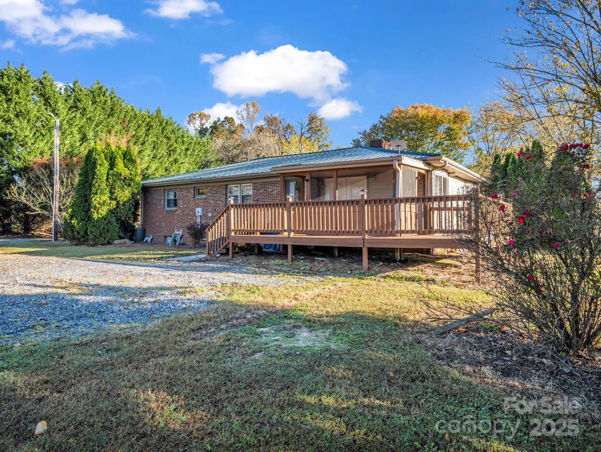 290 Stepp Mill Road Property Photo 3