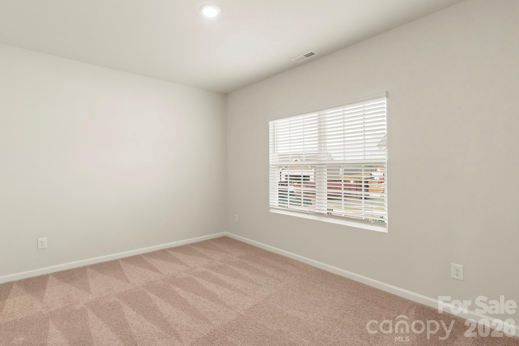 290 Limestone Terrace Property Photo 20