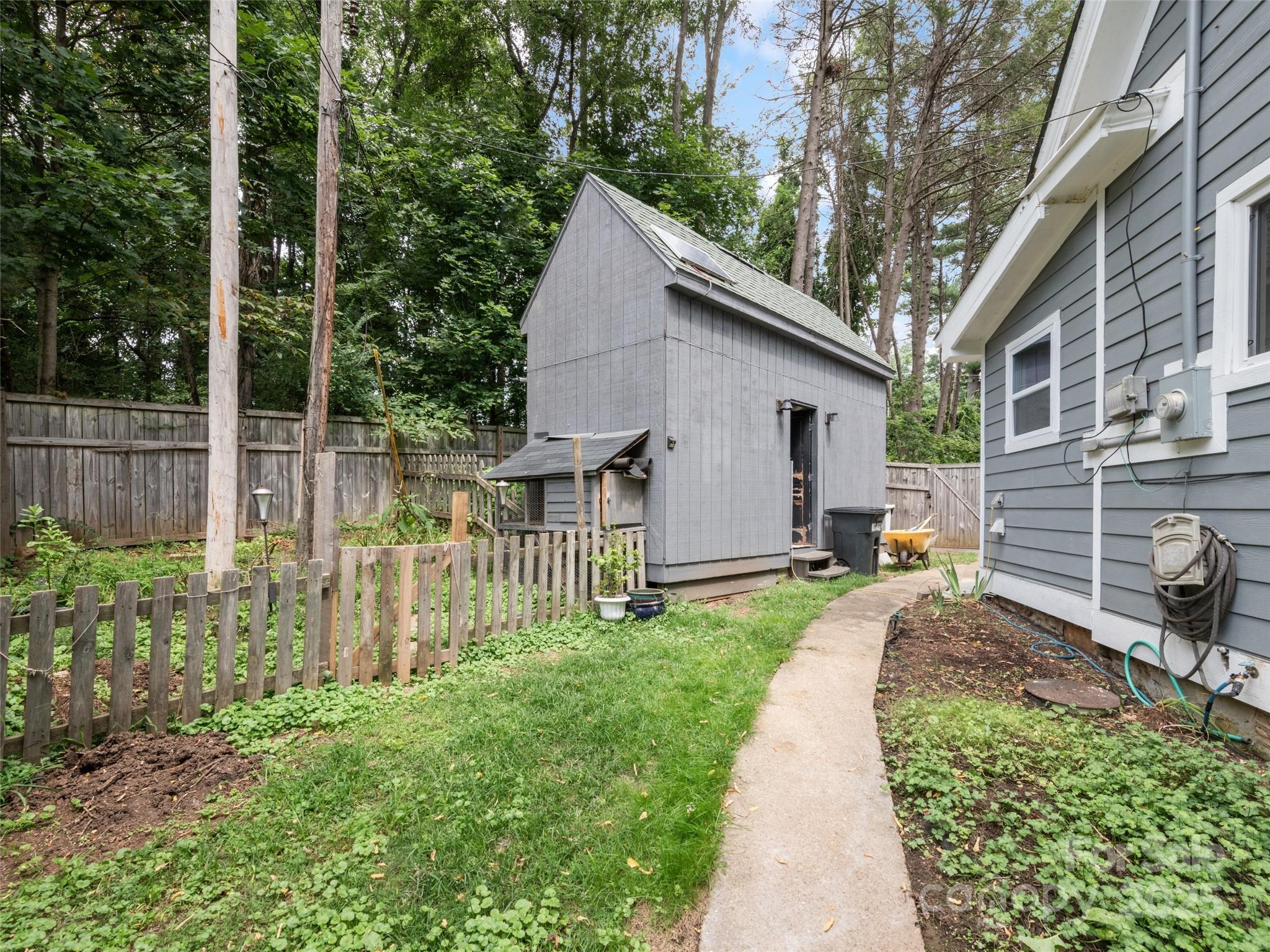 145 Shackford Street Property Photo 39