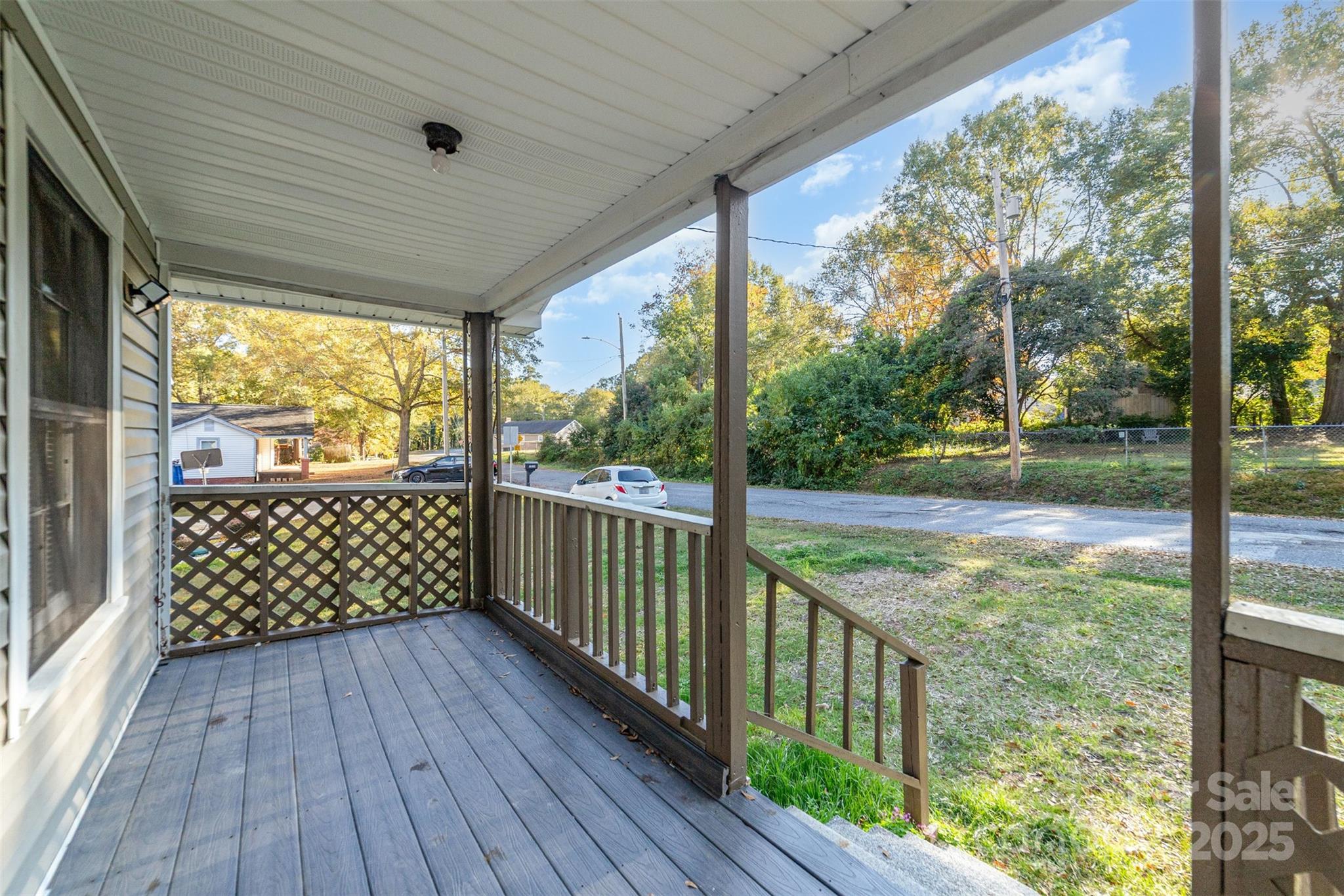 1028 East Drive Property Photo 11