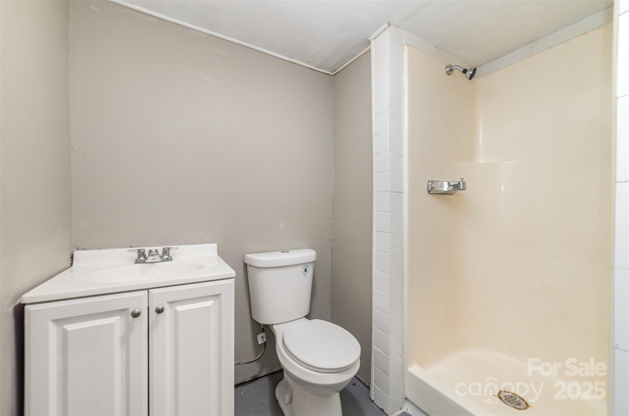 1028 East Drive Property Photo 26