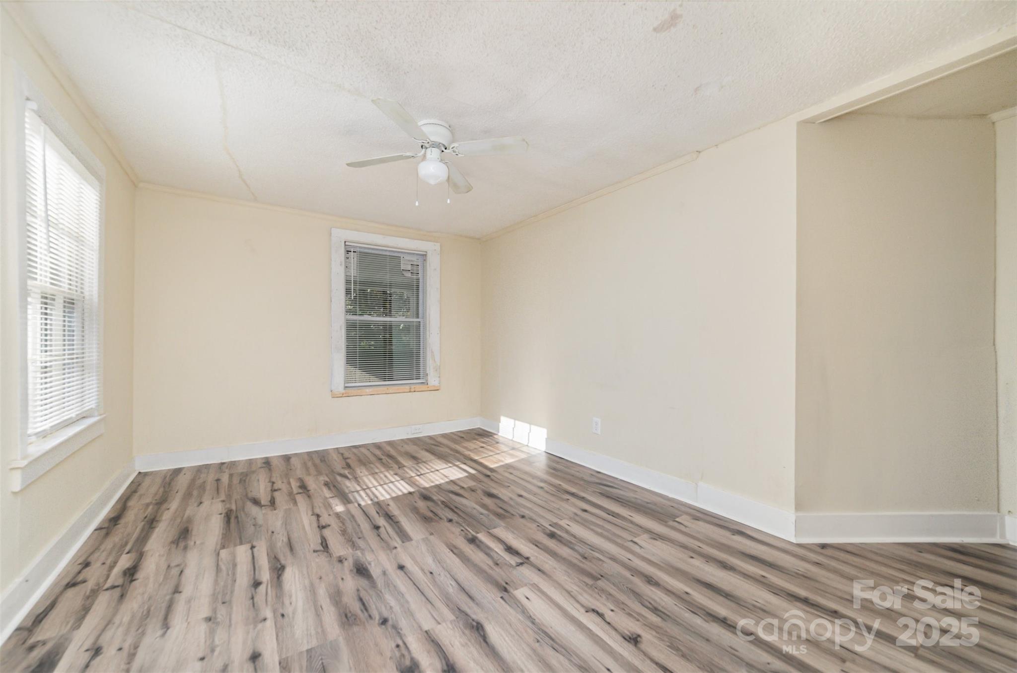 1028 East Drive Property Photo 39