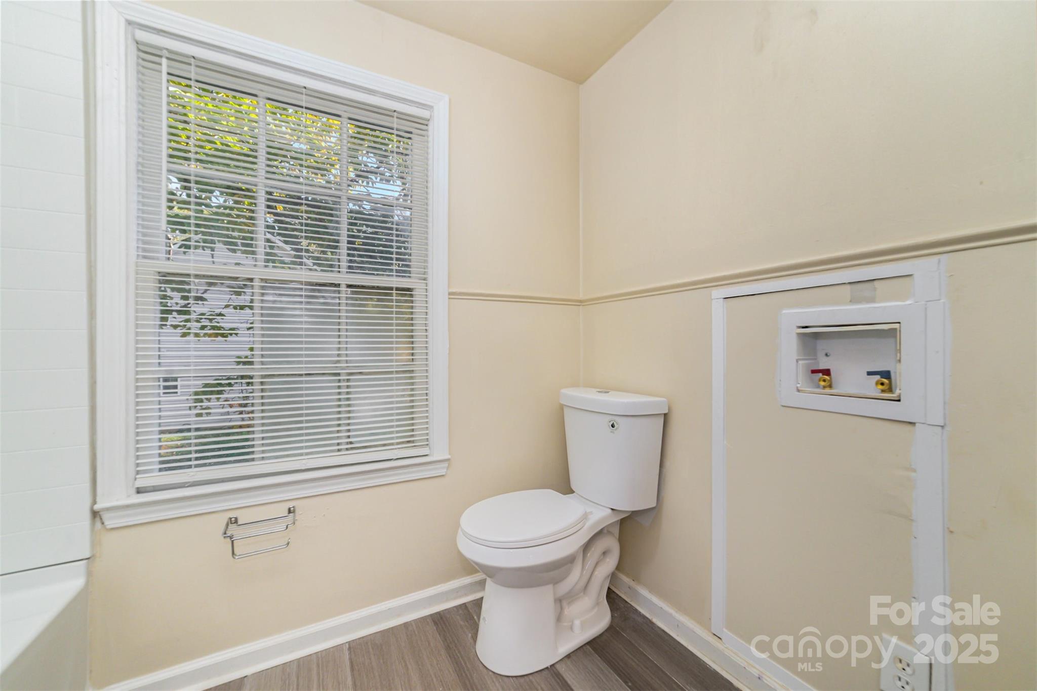 1028 East Drive Property Photo 41