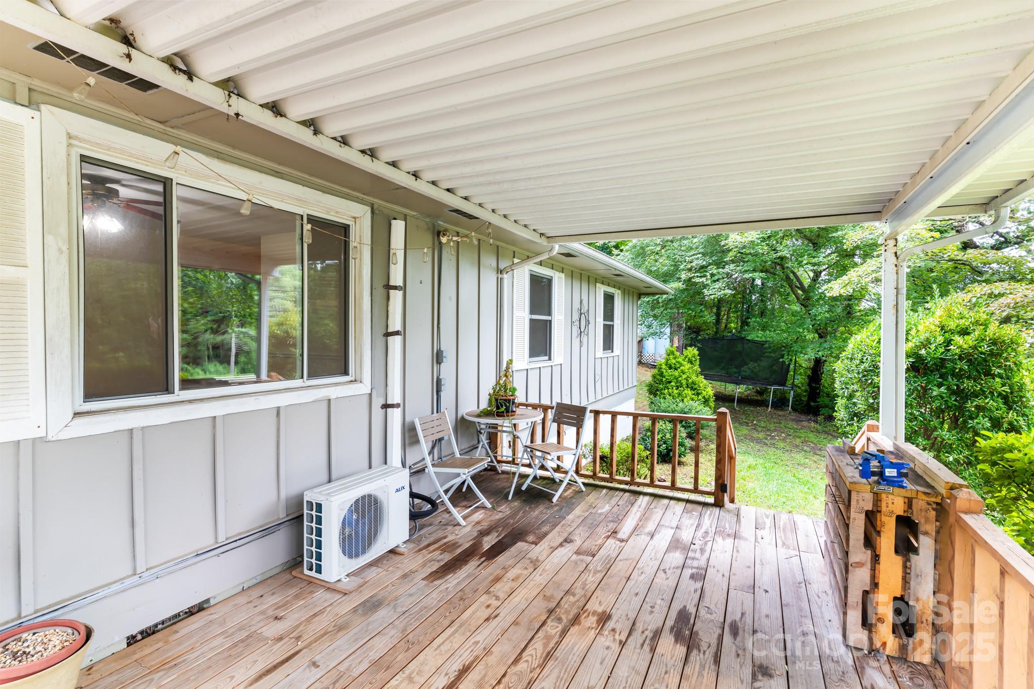 1 Eastcrest Drive Property Photo 4