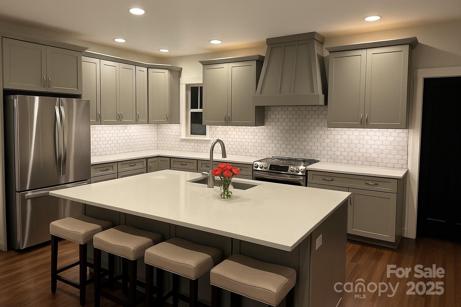 565 School Road Property Photo 4