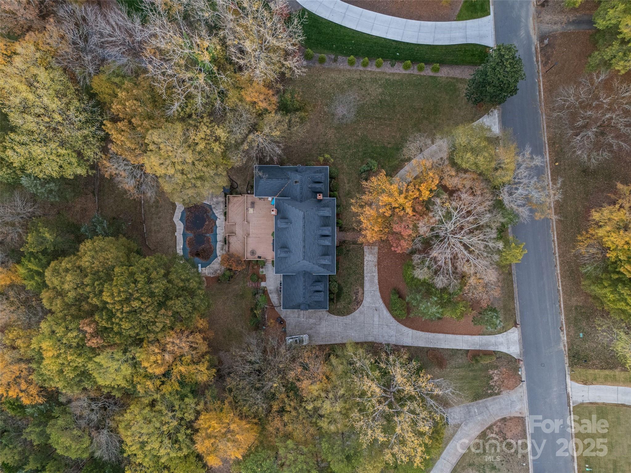 5500 Five Knolls Drive Property Photo 35