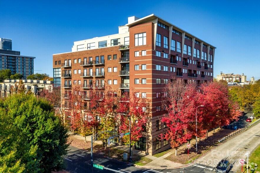 715 N Church Street Property Photo 1