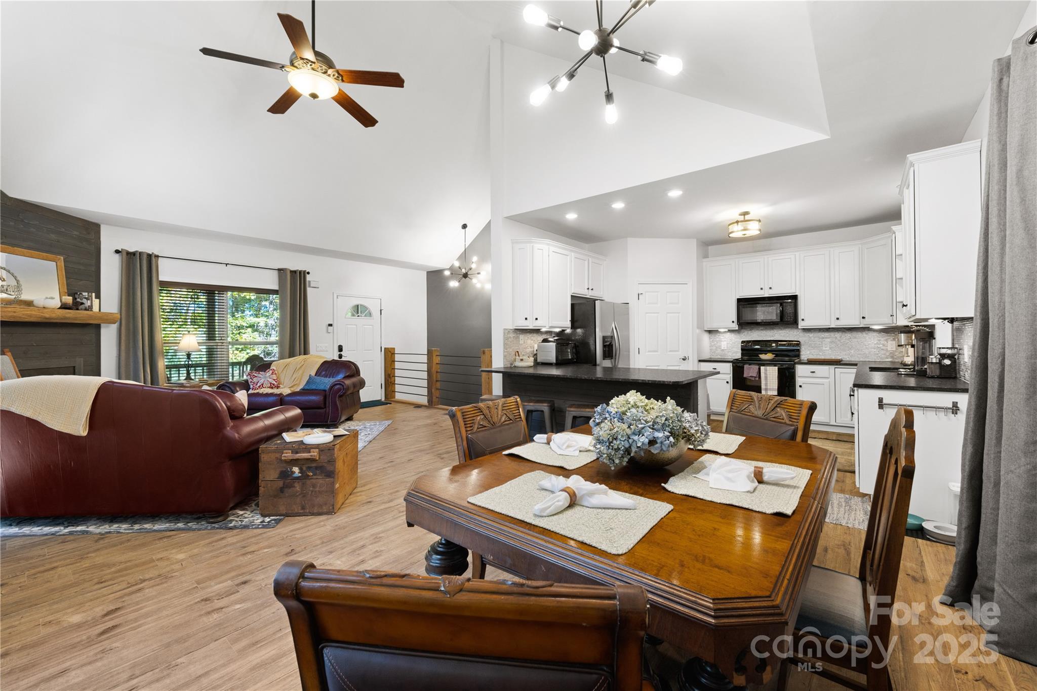 1308 Bell Mountain Road Property Photo 8