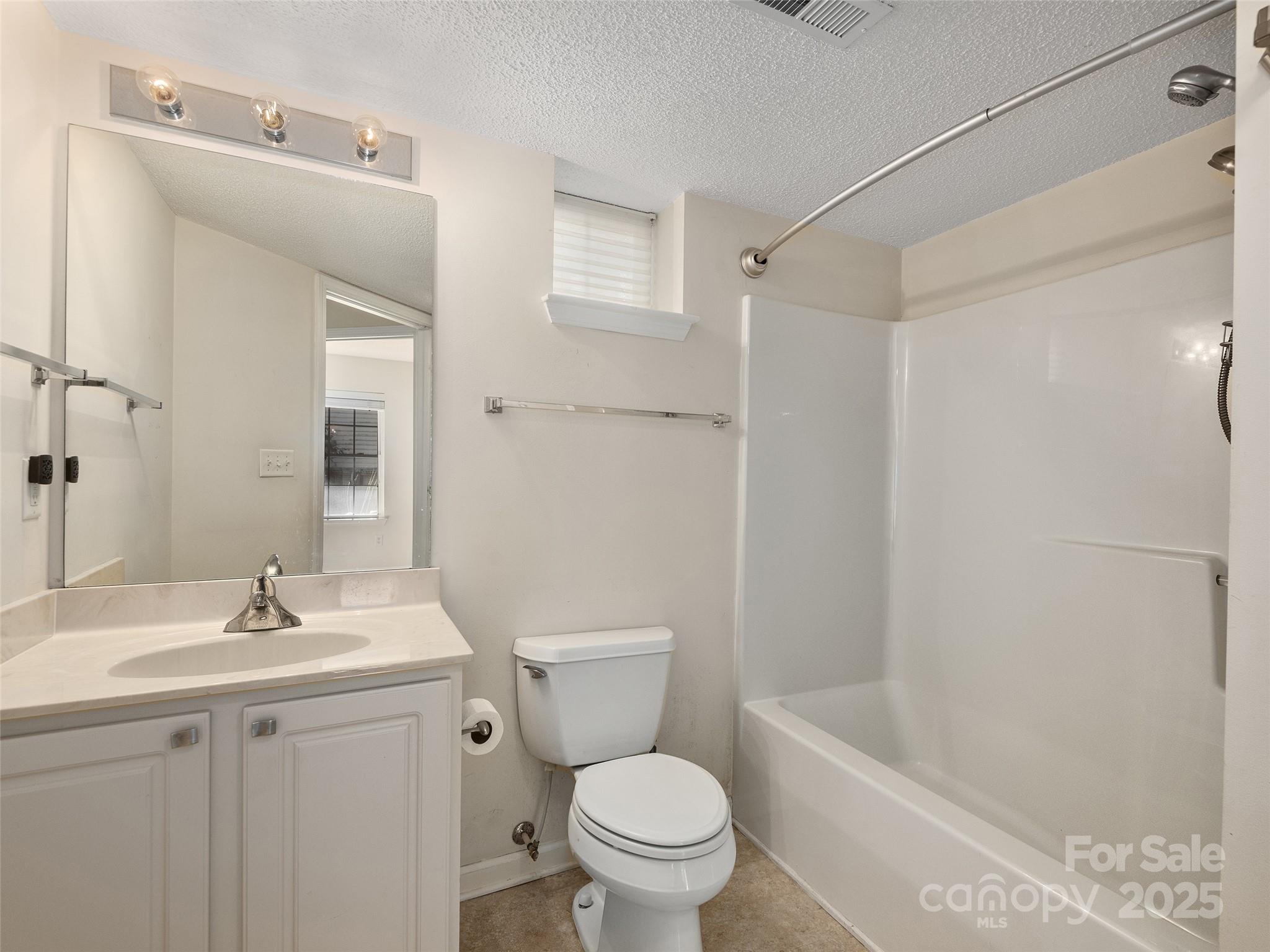 111 Wildwood Forest Lane Property Photo 15