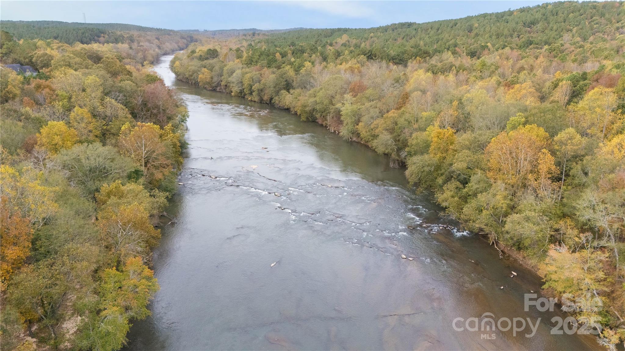 142 Broad River Highlands Drive Property Photo 2