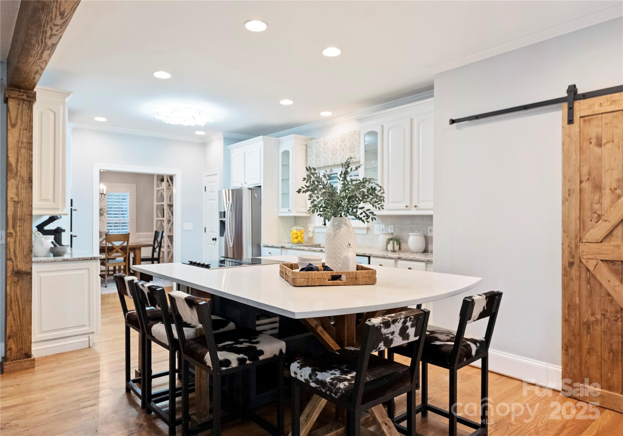 6011 Hunter Lane Property Photo 19