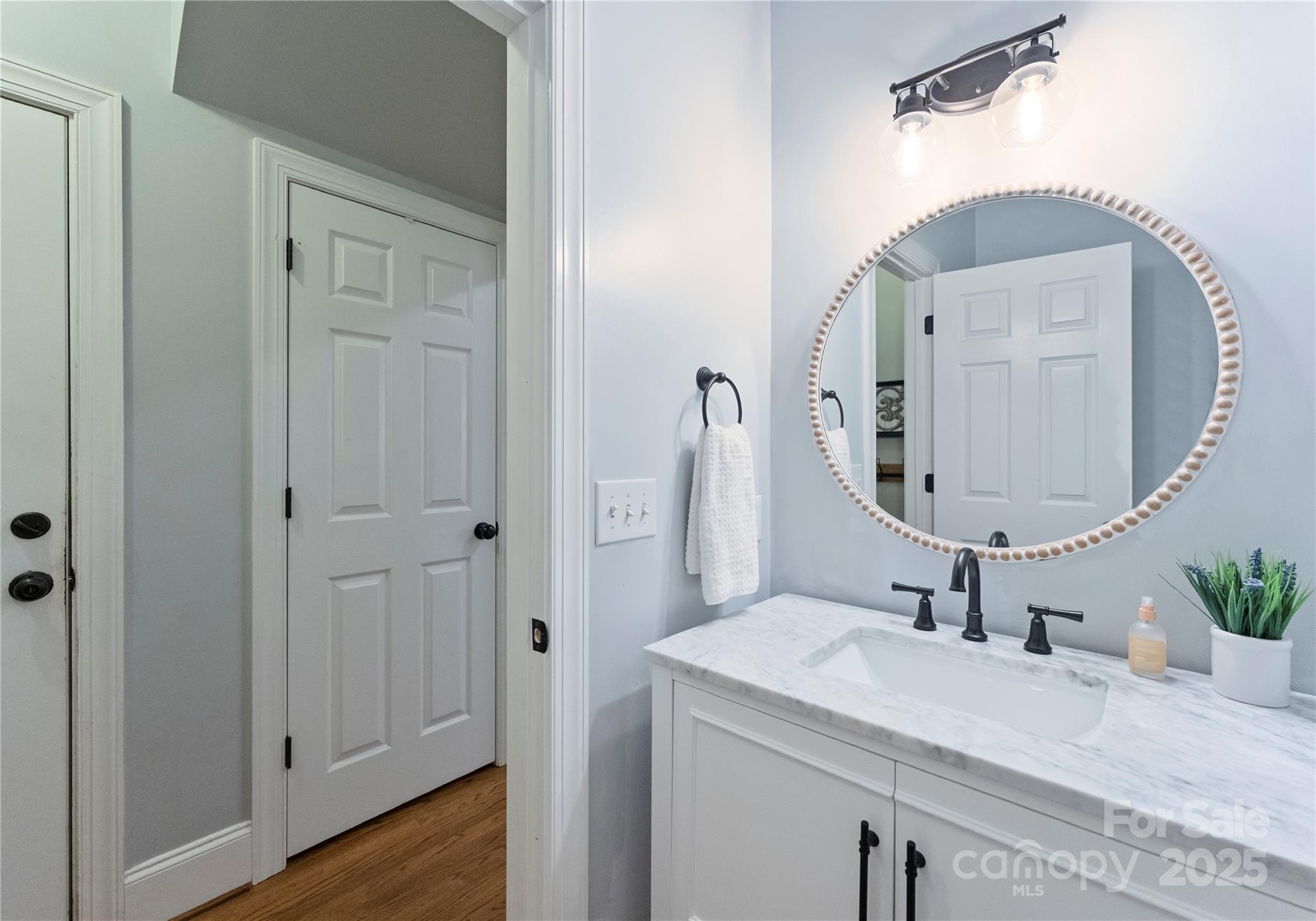 6011 Hunter Lane Property Photo 26