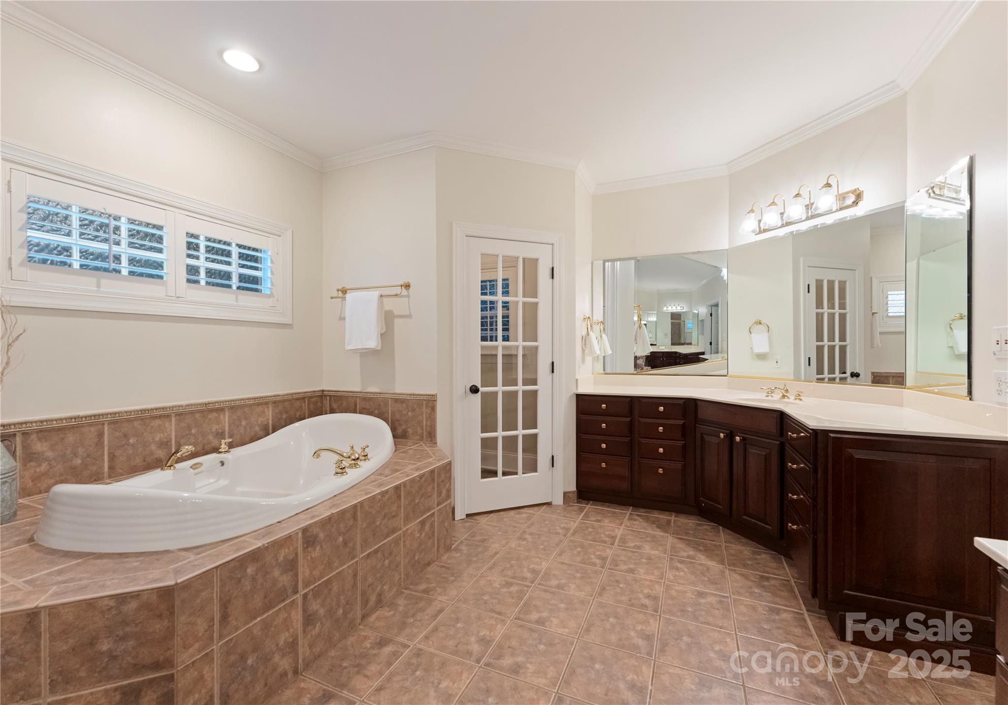 6011 Hunter Lane Property Photo 30